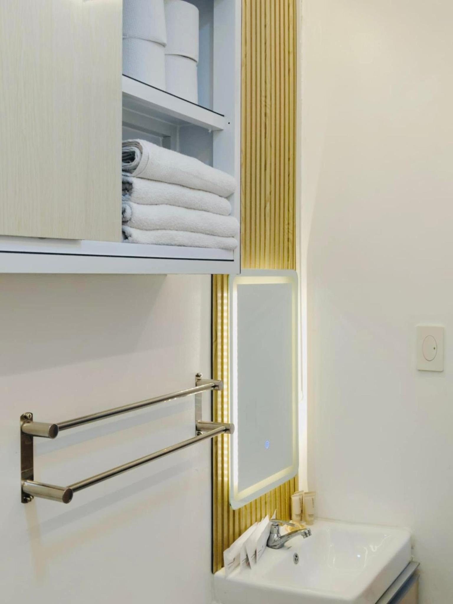 Rendez-vous 2BR Condo Unit at SMDC Cheer view 5