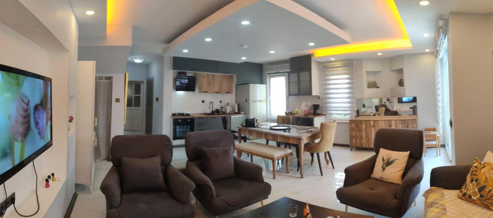 10 BEDS-FULL TRIPLEX VILLA in BELEK Golf area-ELIT2 Villa with PRIVATE POOL & GARDEN WIFI Full Kitchen & Bed Equipments Air Conditions free parking view 5