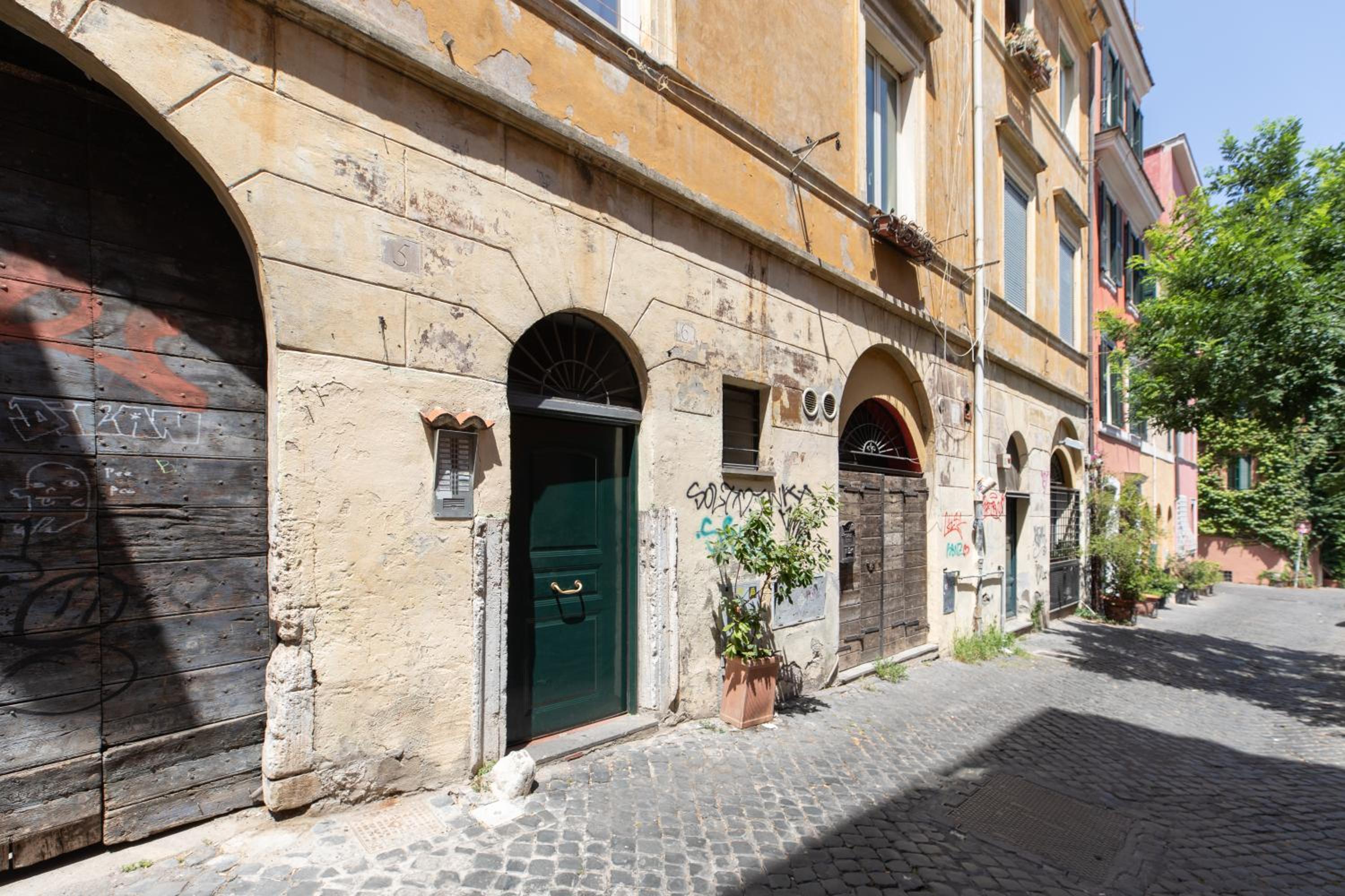 iFlat Modern & Relaxing apartment in Trastevere