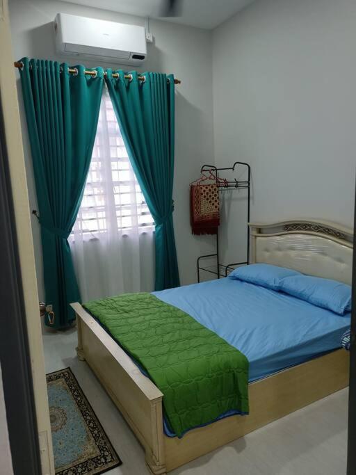 Ruls Homestay Kuala Nerus photo 4