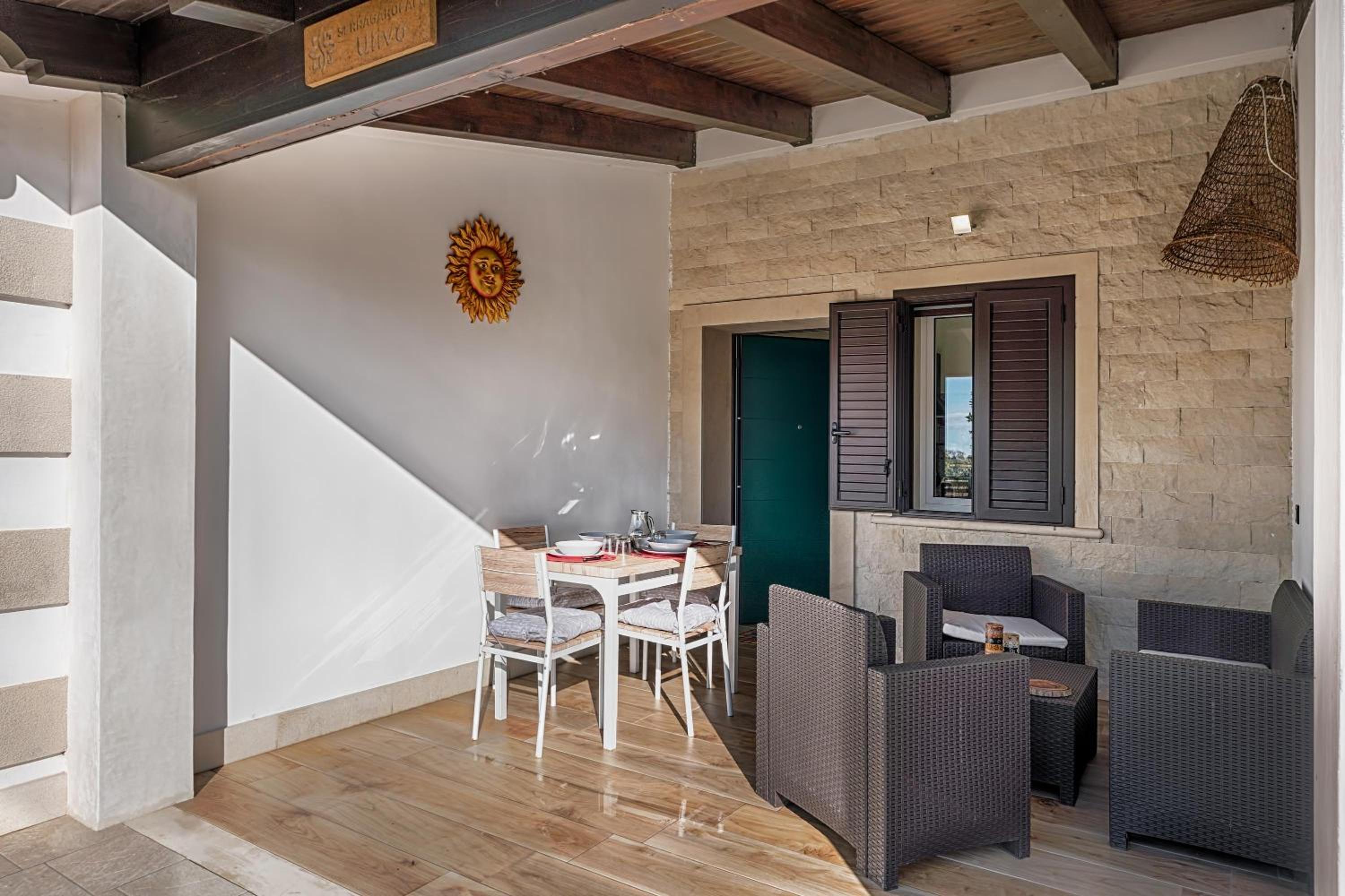 Villa Palme Dorate view 2