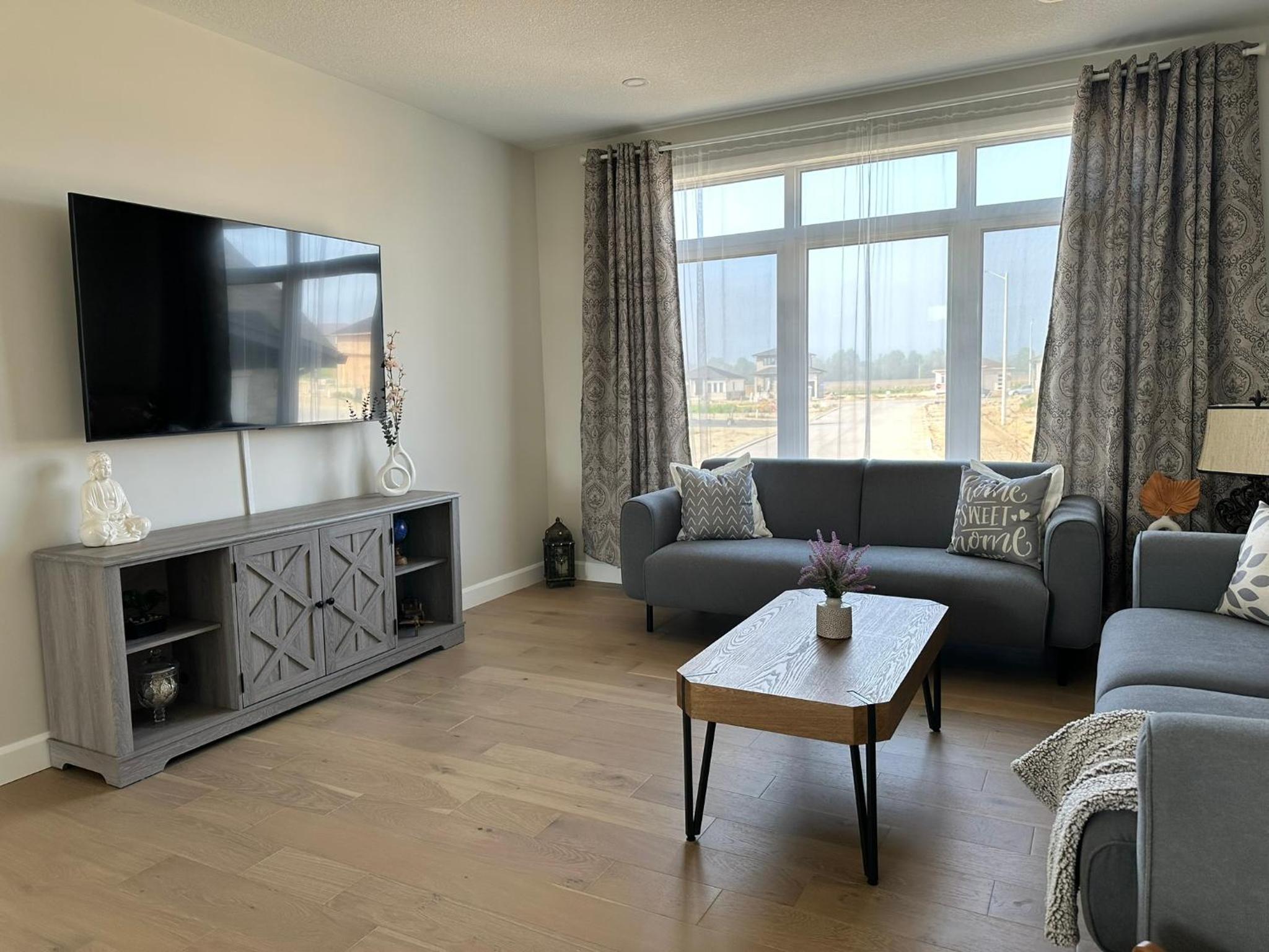 Luxury Home 2 mins drive to Saugeen Shores beach