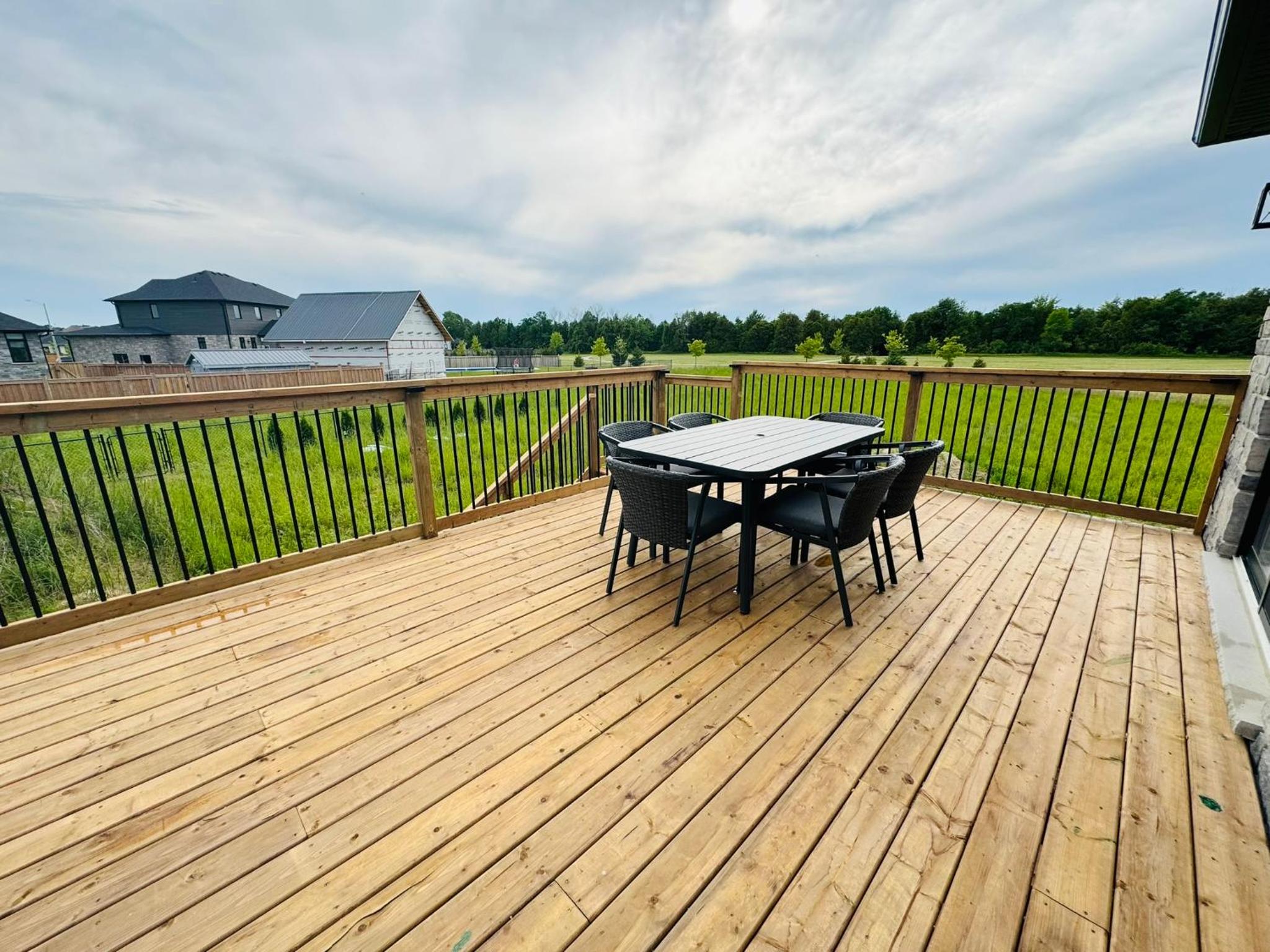 Luxury Home 2 mins drive to Saugeen Shores beach