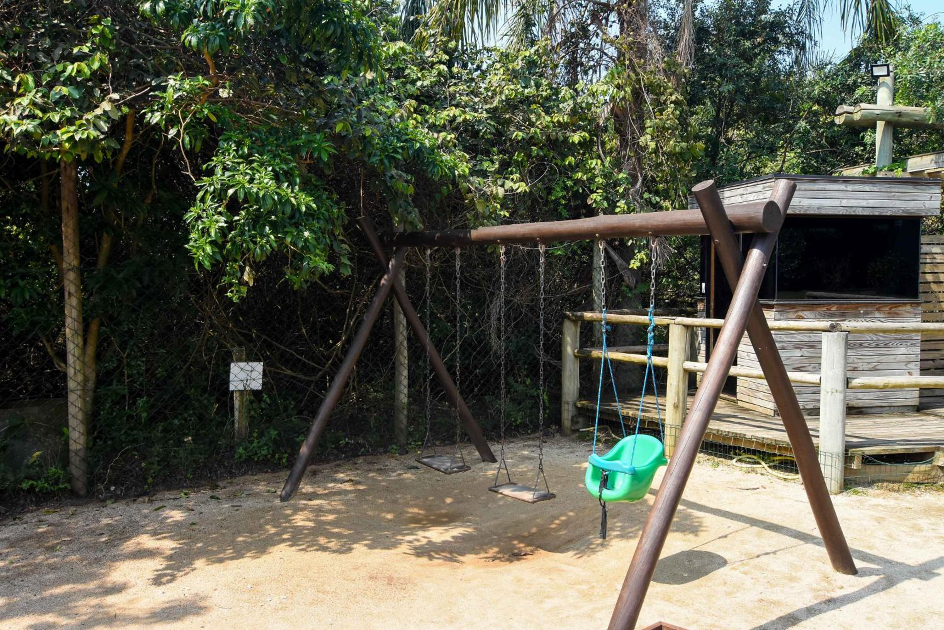 Condomínio Clube com acesso direto p/ Praia P1210