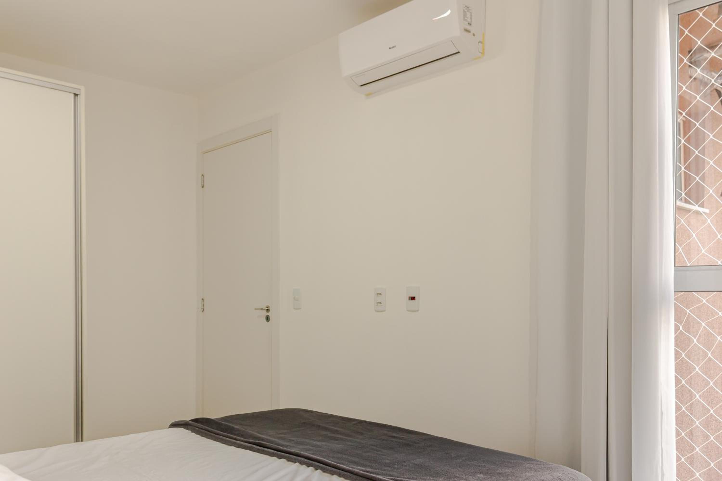 Vista Atlântico: Cond. Arborizado em Itapema P1474