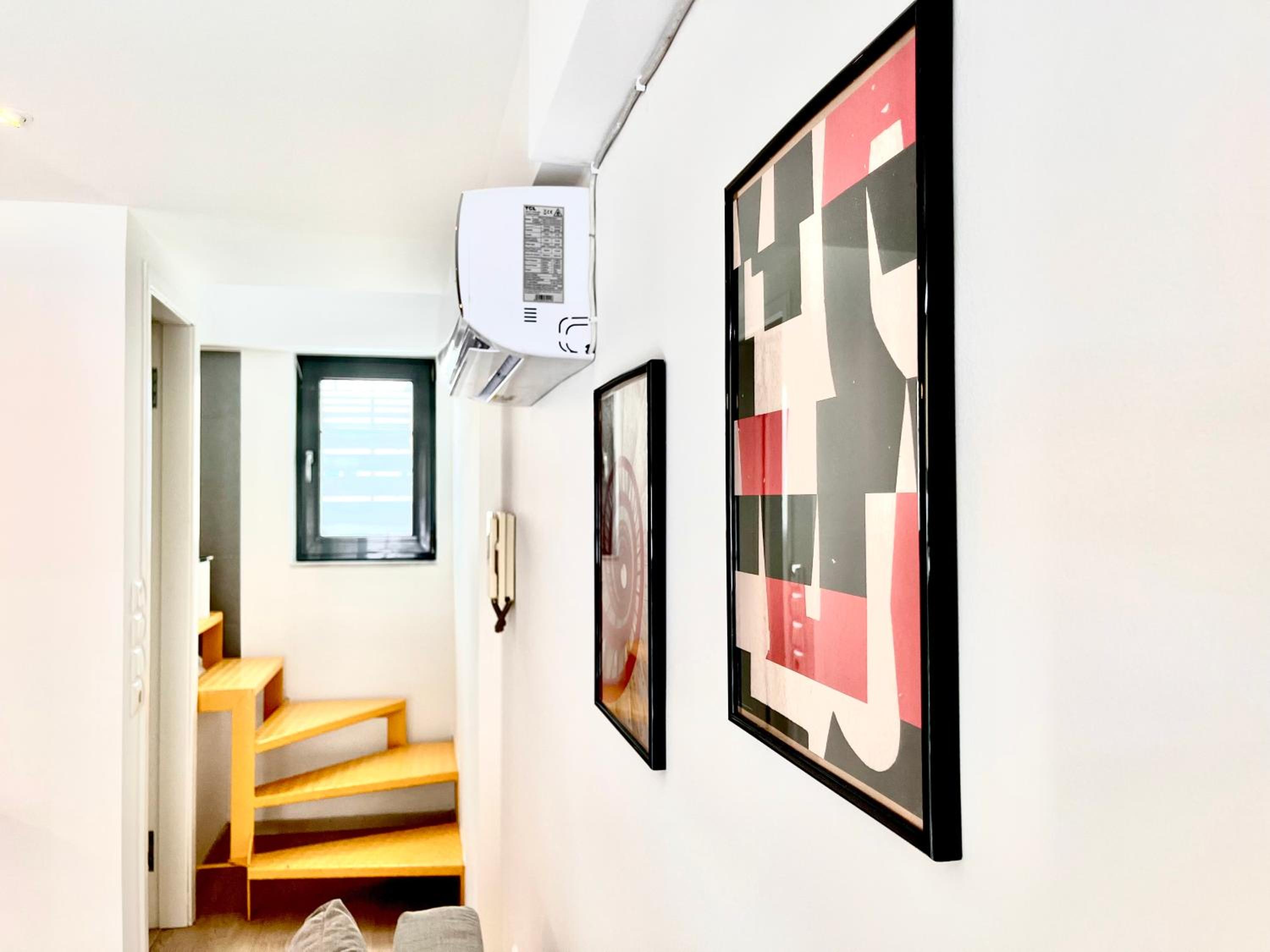 Elvita Apartments