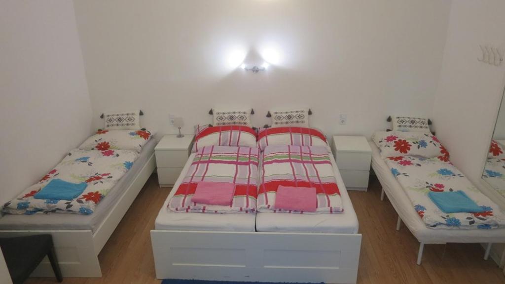 Apartments Heine