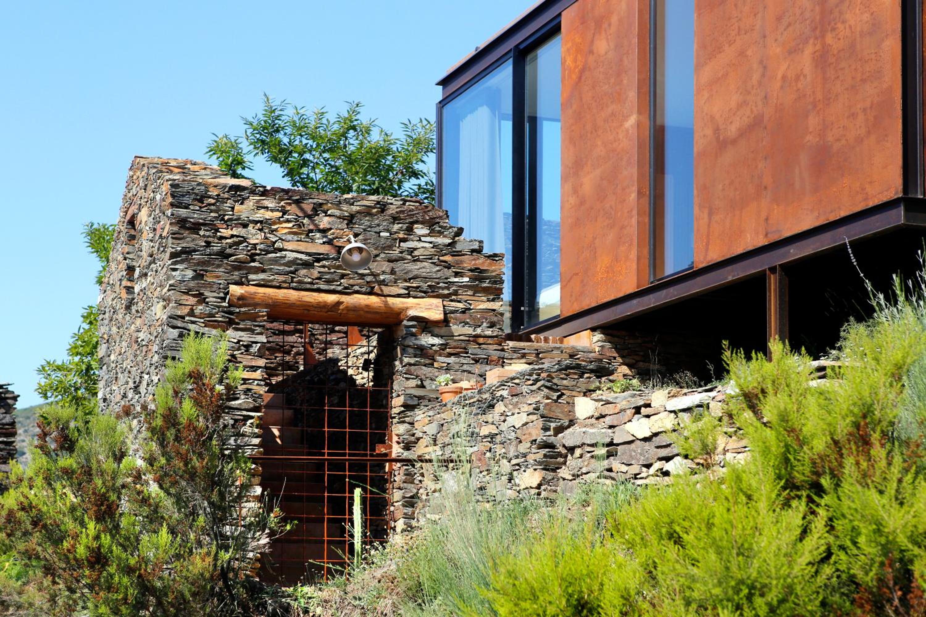 InXisto Lodges view 3
