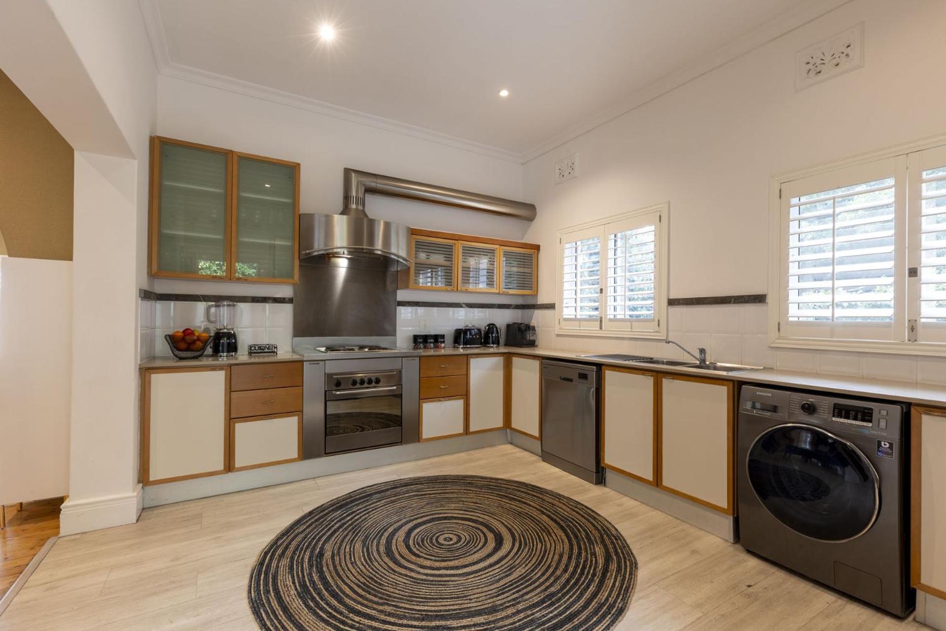 Clifton YOLO Spaces - Clifton Boutique Apartments