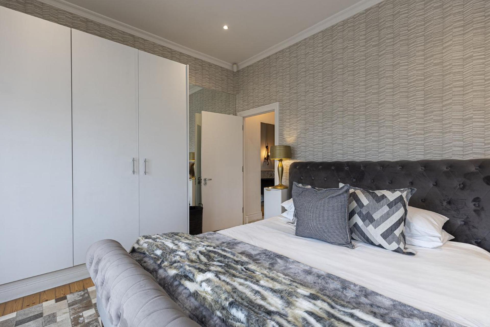 Clifton YOLO Spaces - Clifton Boutique Apartments