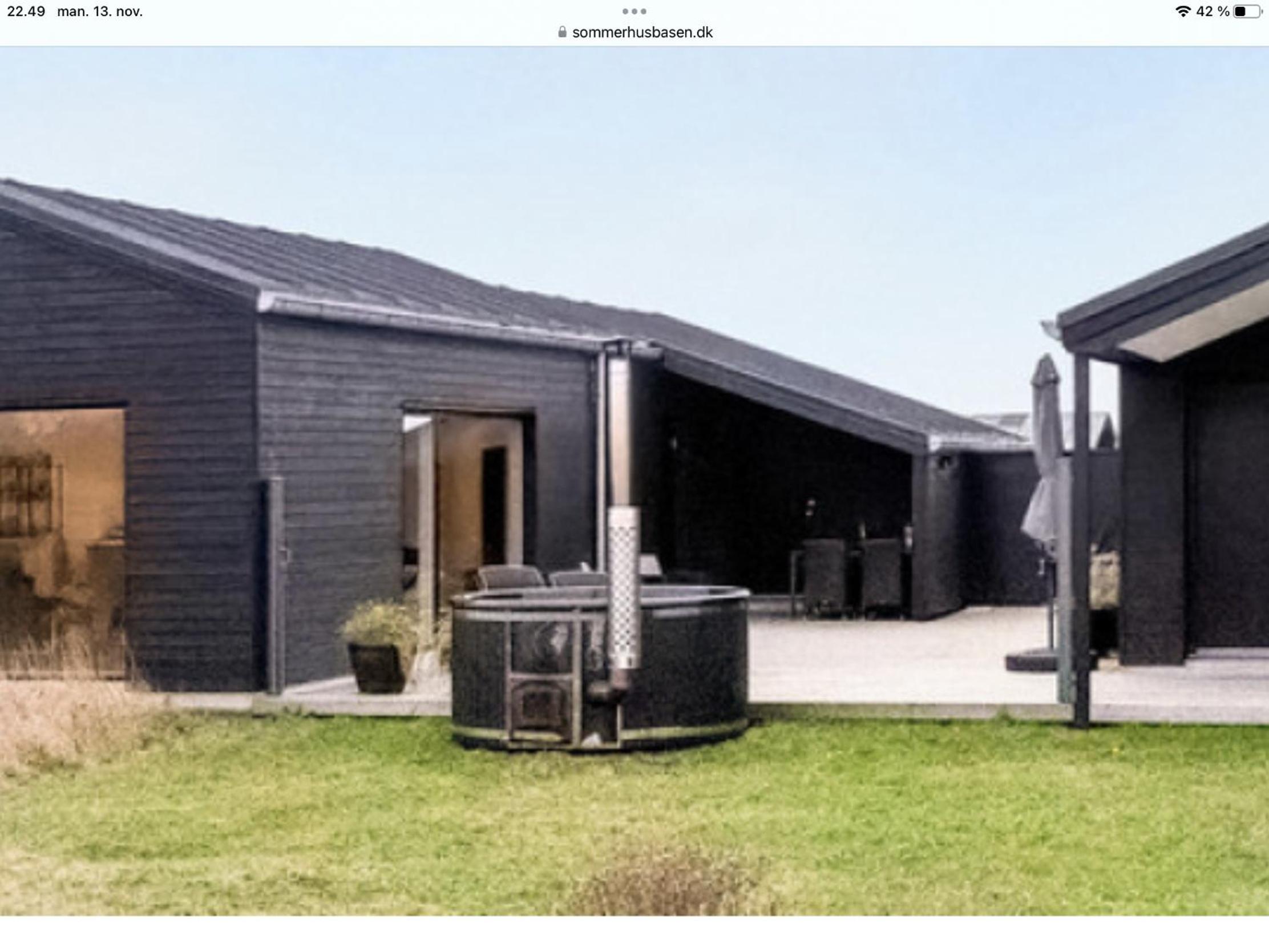 Modern Summer House In Peace And Idyll