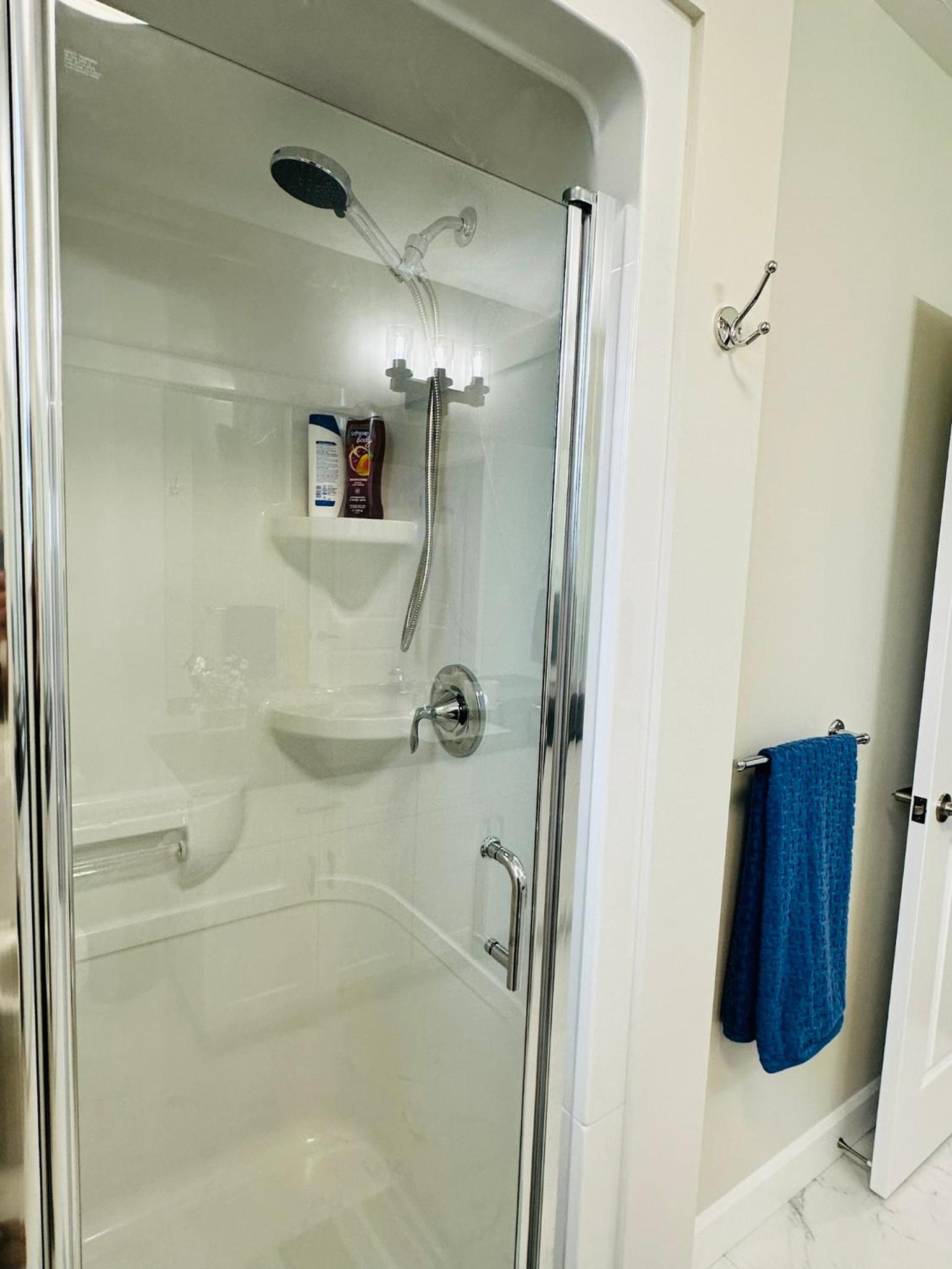 Luxury Home 2 mins drive to Saugeen Shores beach
