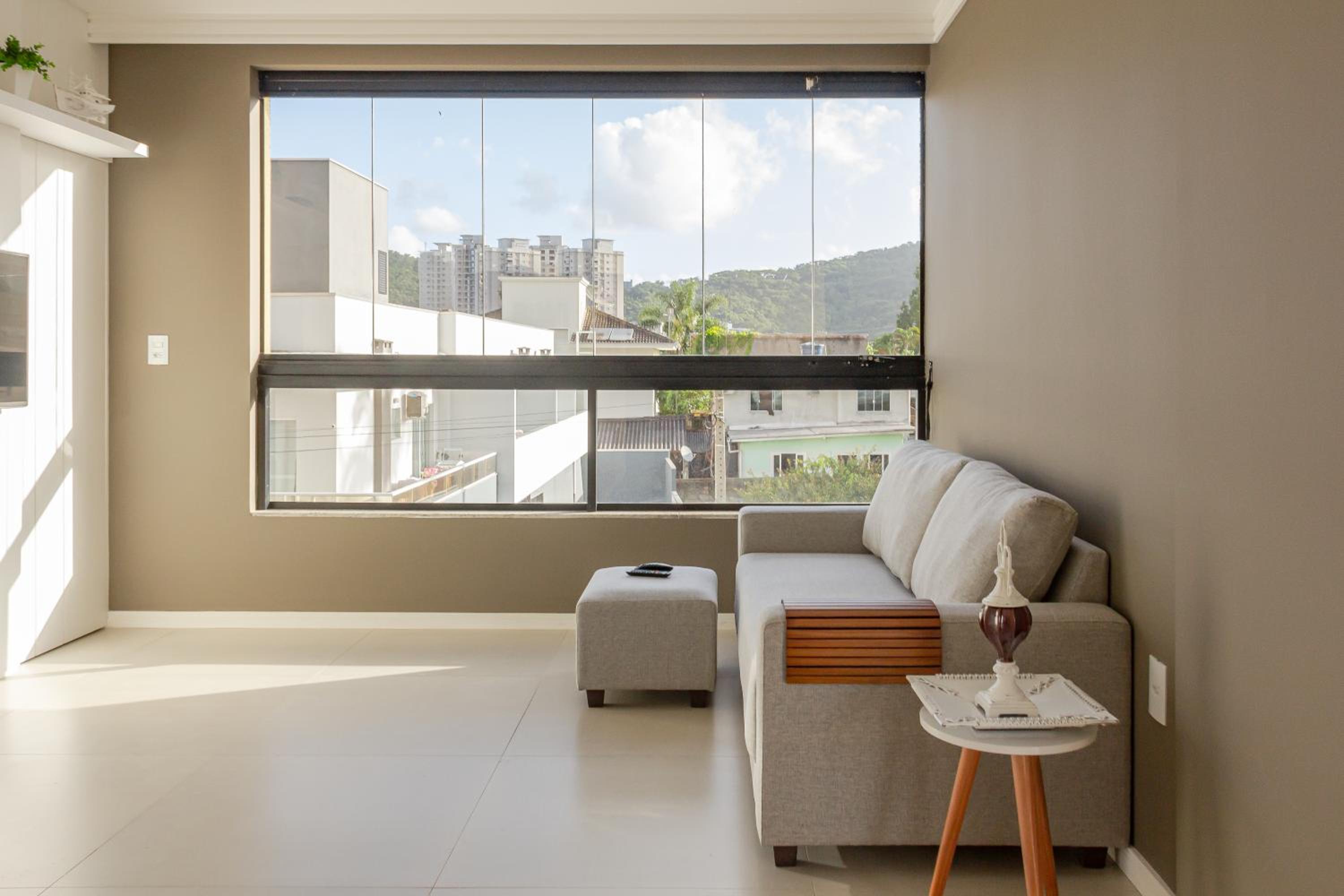 Apto 250 m da Praia c/ Churrasq. e Terraço PD7076