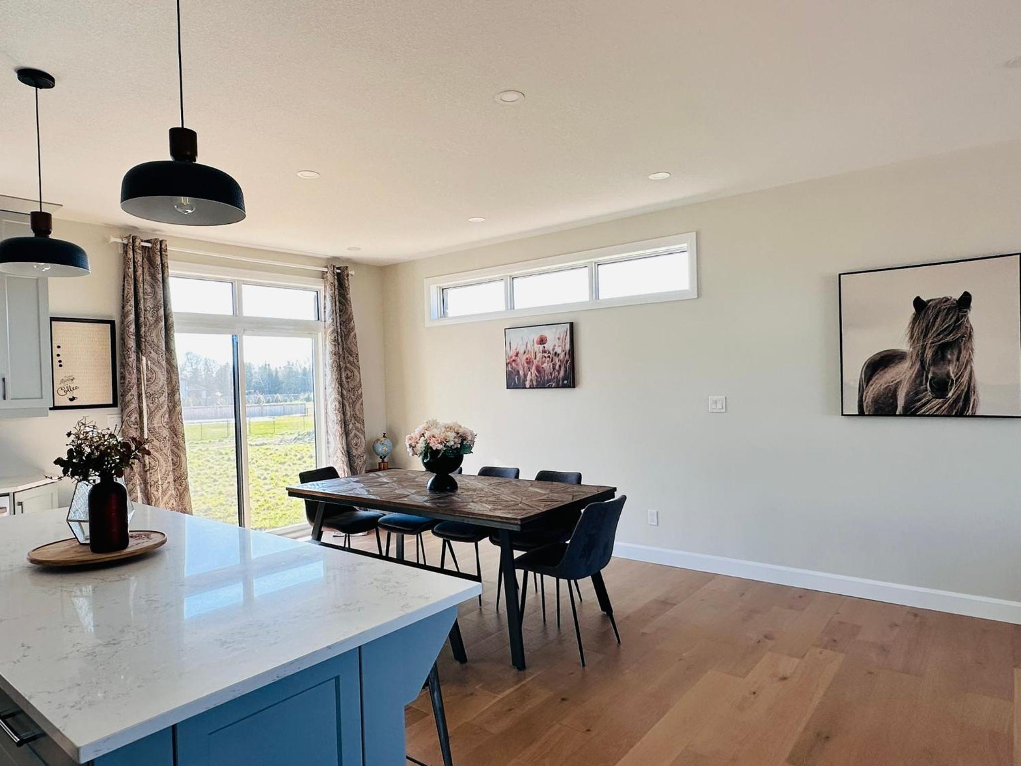Luxury Home 2 mins drive to Saugeen Shores beach