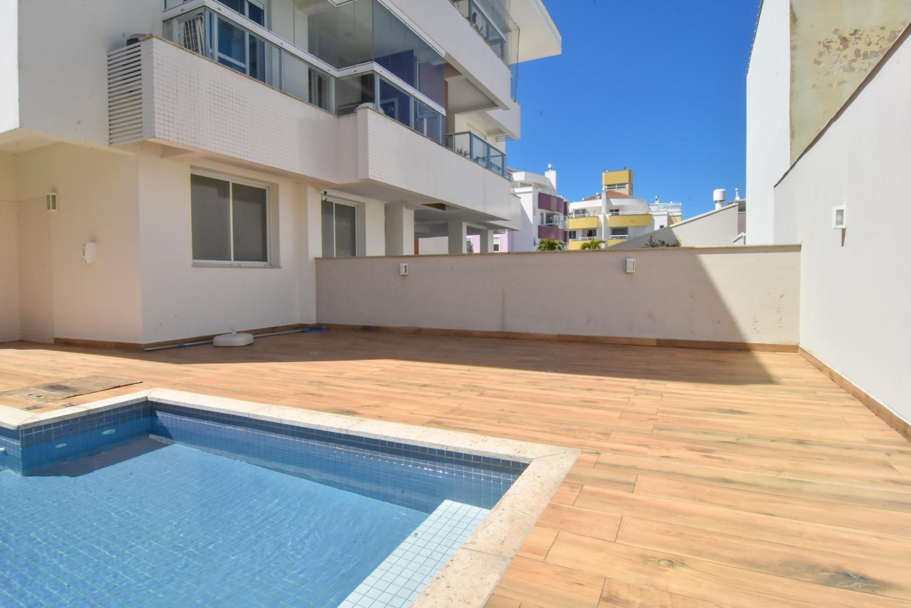 Recanto do Sol: 2quadras do Mar nos Ingleses P2651
