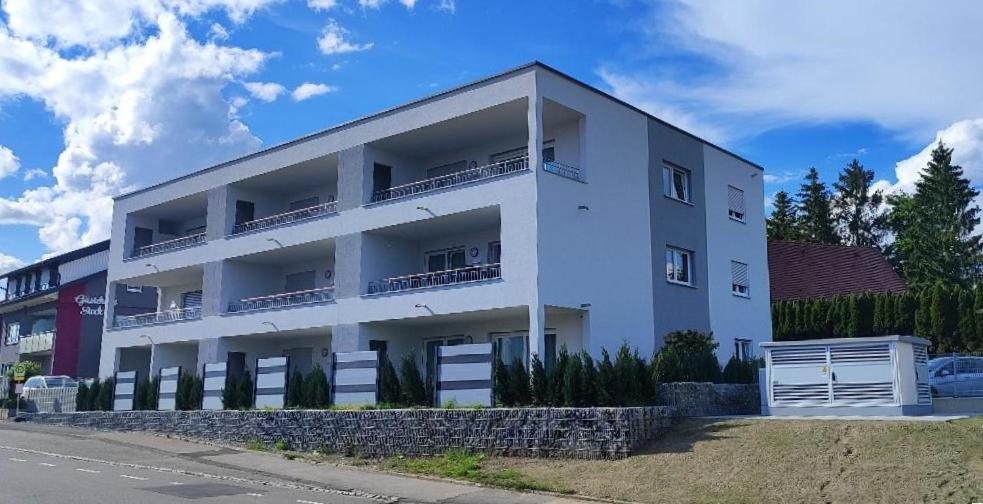 Ferienwohnungen Stock Ferienwohnung Nr 9