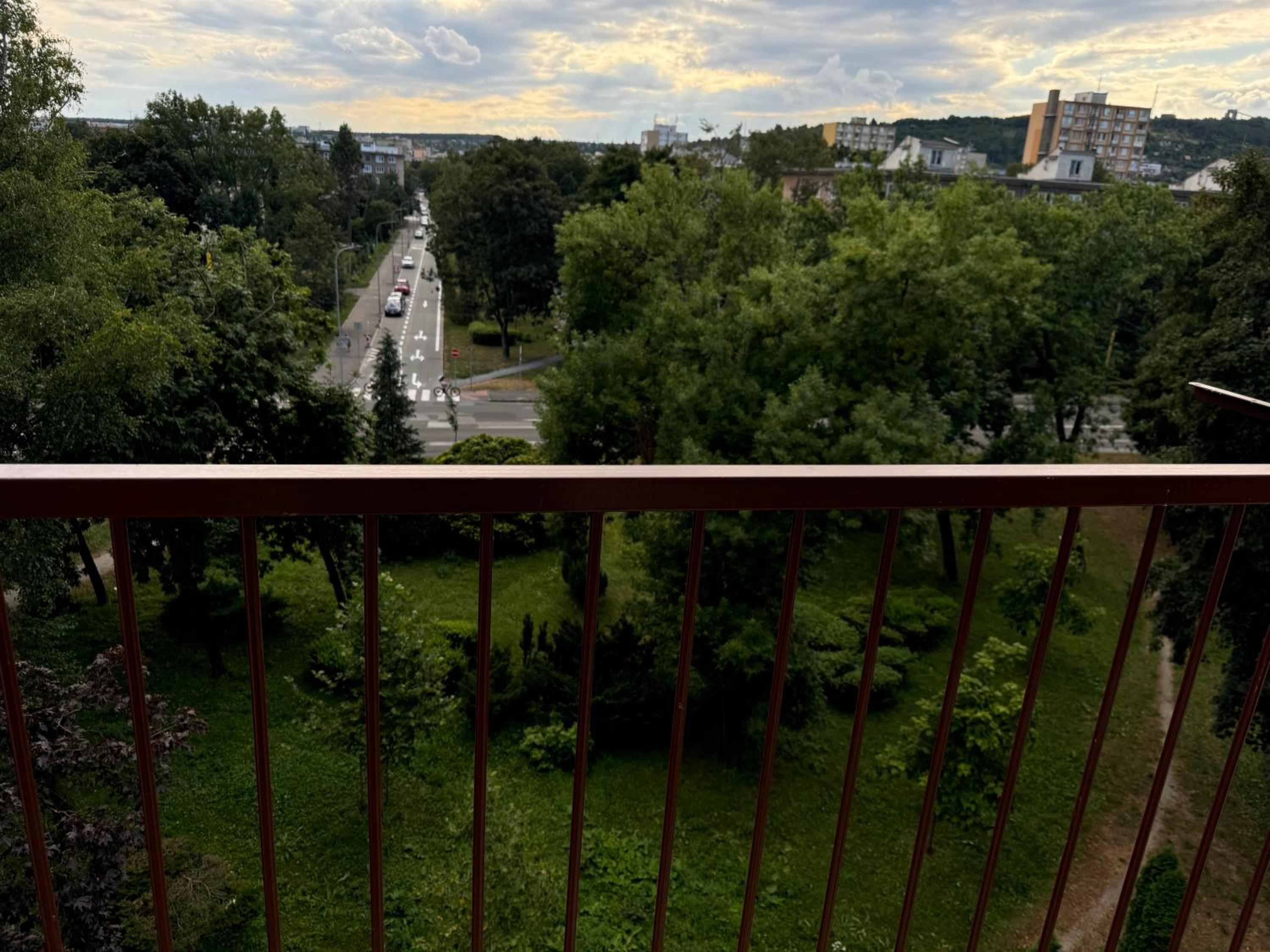 Apartmán neďaleko centra s voľným parkovaním view 5