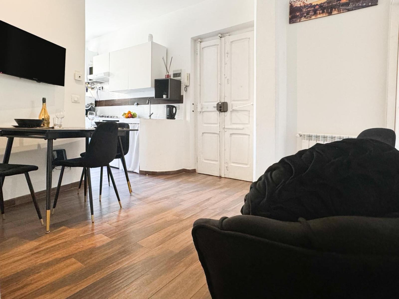 TP Apartment Luxury Colosseum