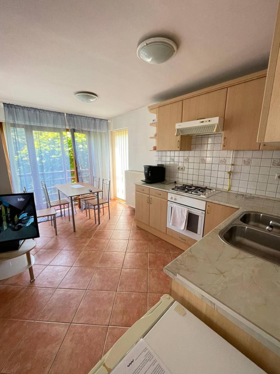 Harmonia Apartment