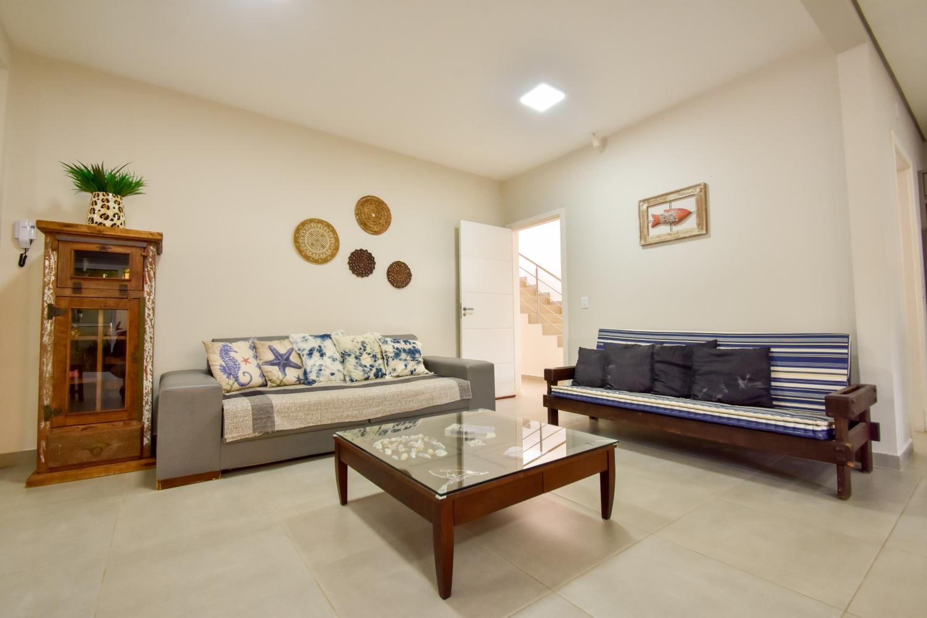 Casa p/ 7 hóspedes, 600m da Praia no Campeche P198