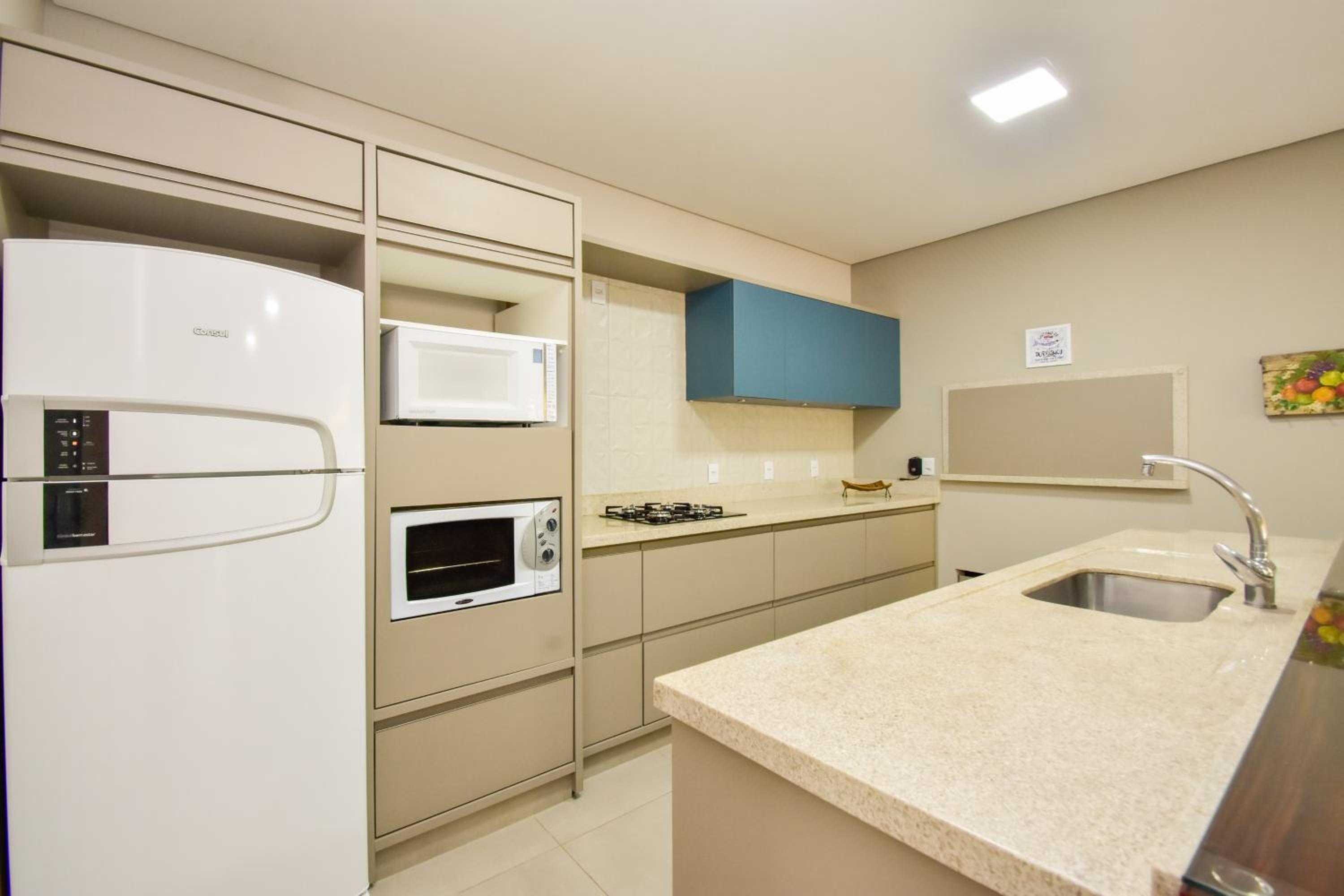 Casa p/ 7 hóspedes, 600m da Praia no Campeche P198