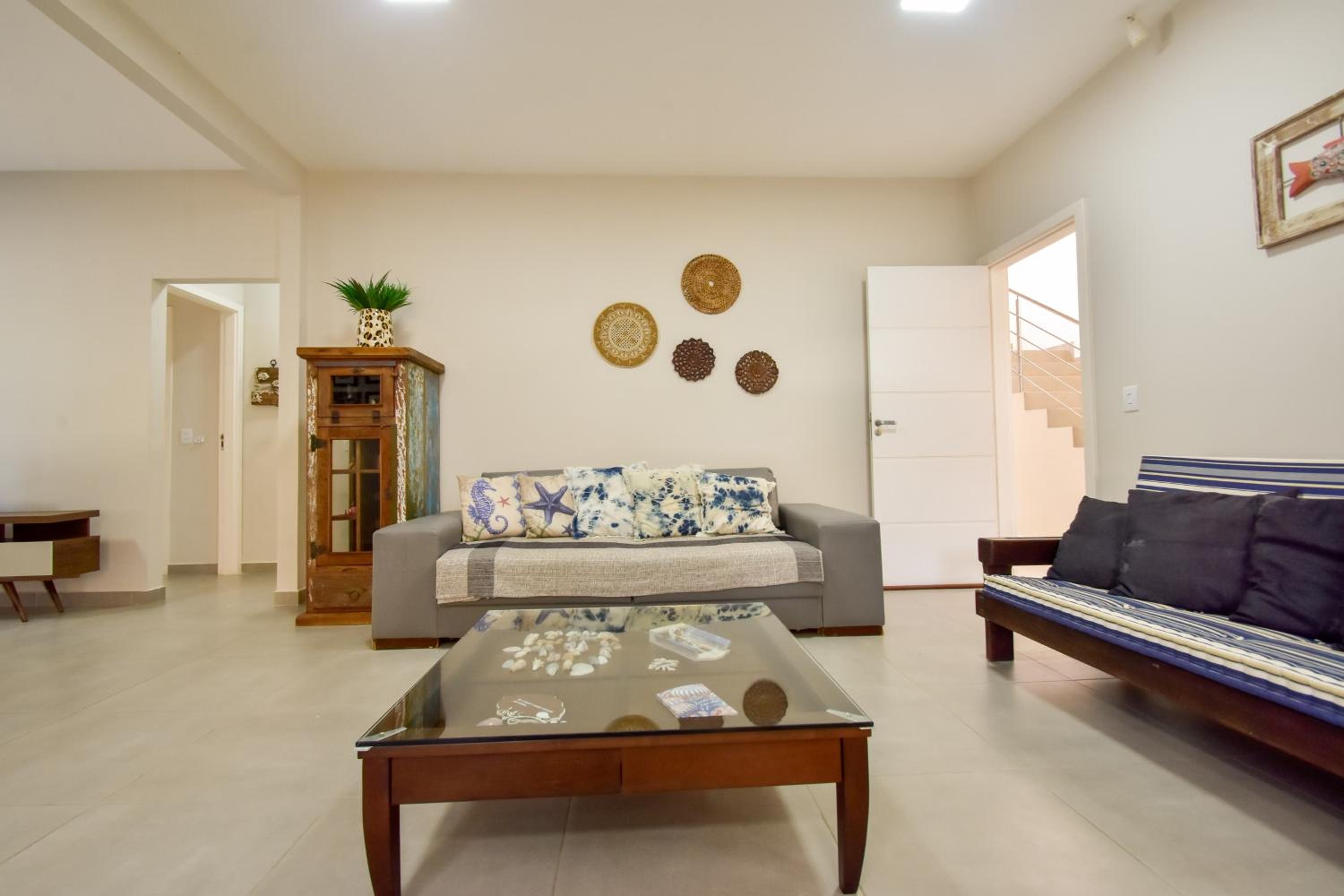 Casa p/ 7 hóspedes, 600m da Praia no Campeche P198