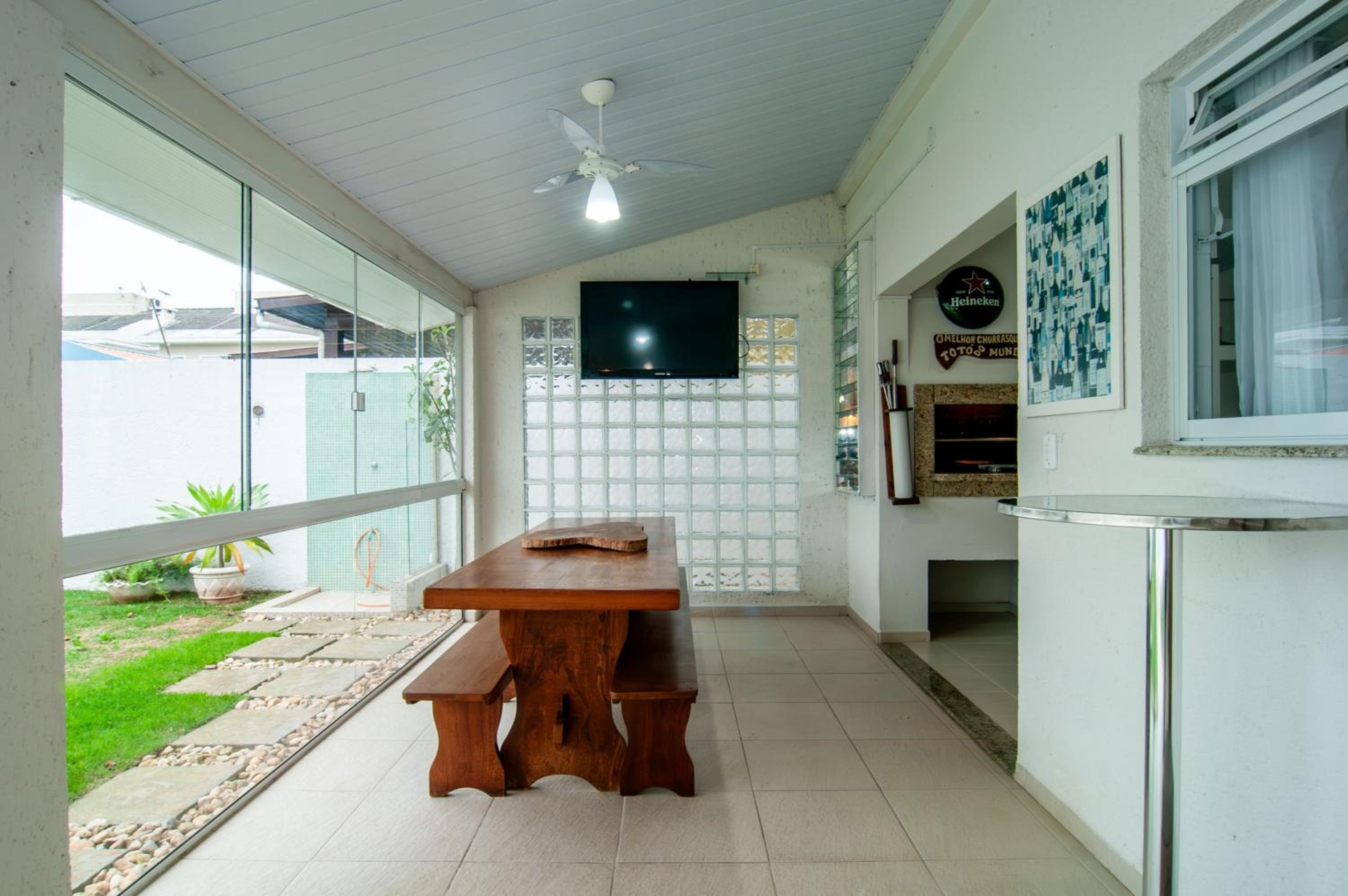 Alto Padrão c/ Piscina Privativa, Ingleses RW0052