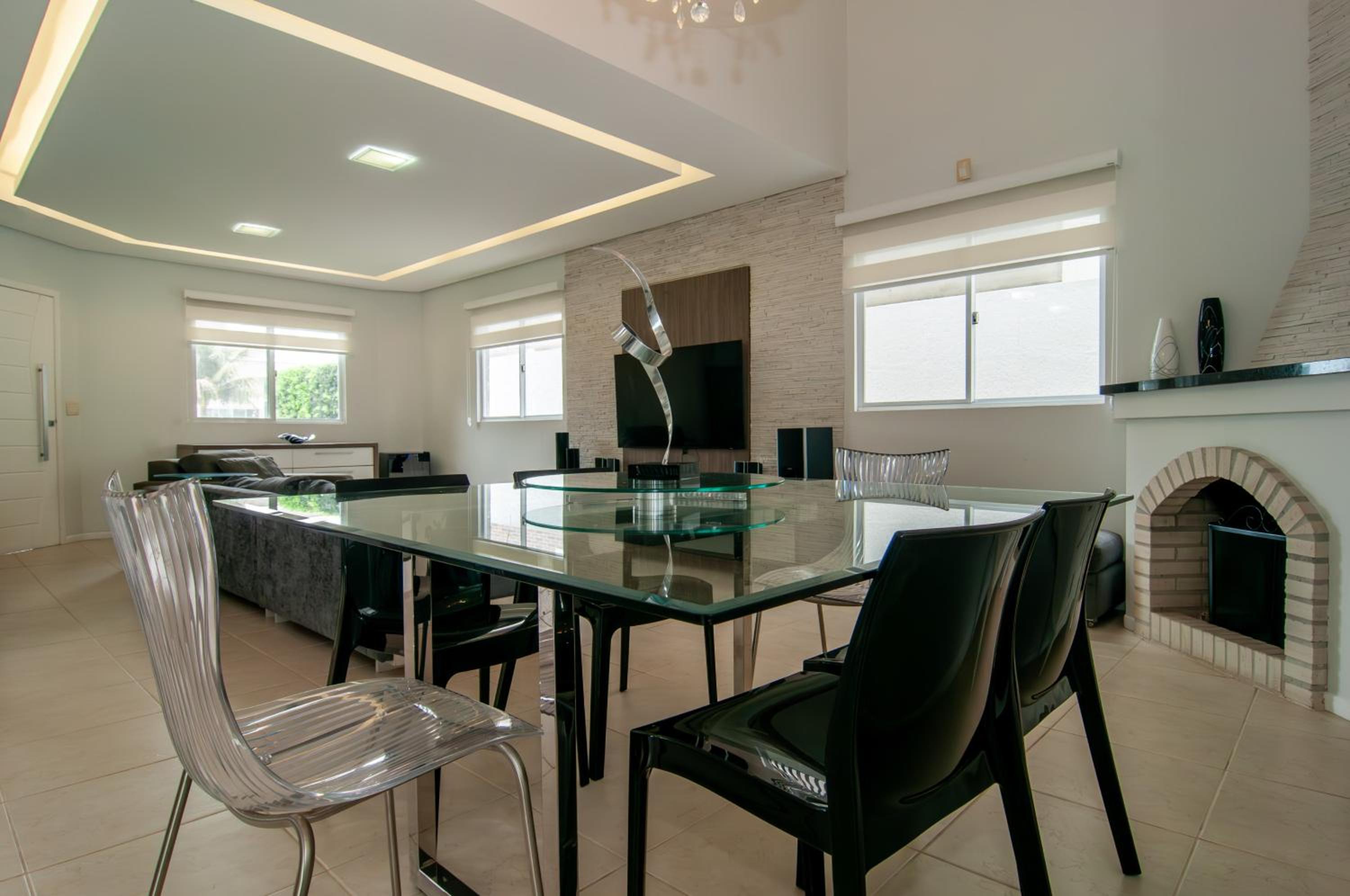 Alto Padrão c/ Piscina Privativa, Ingleses RW0052