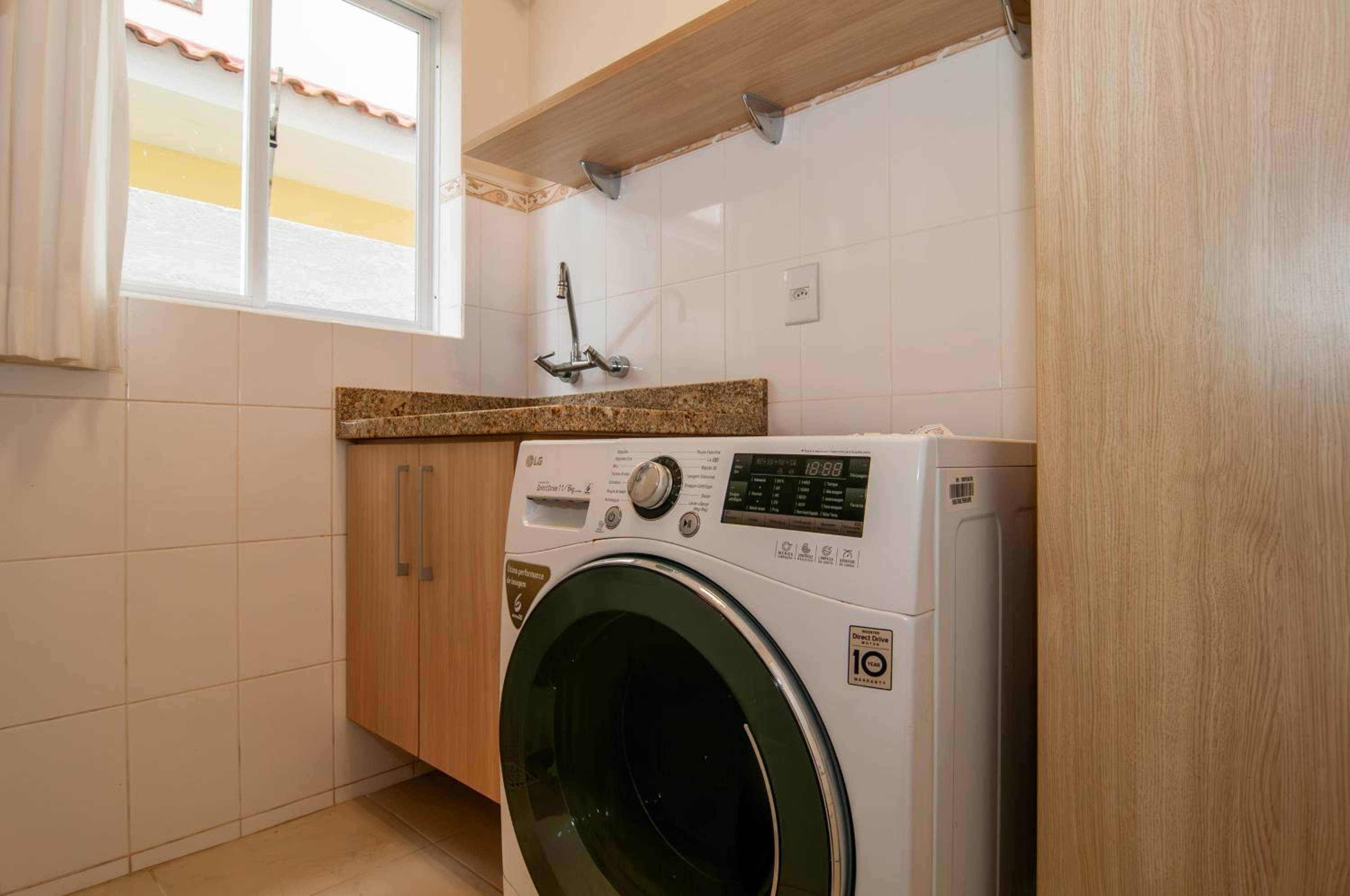 Alto Padrão c/ Piscina Privativa, Ingleses RW0052