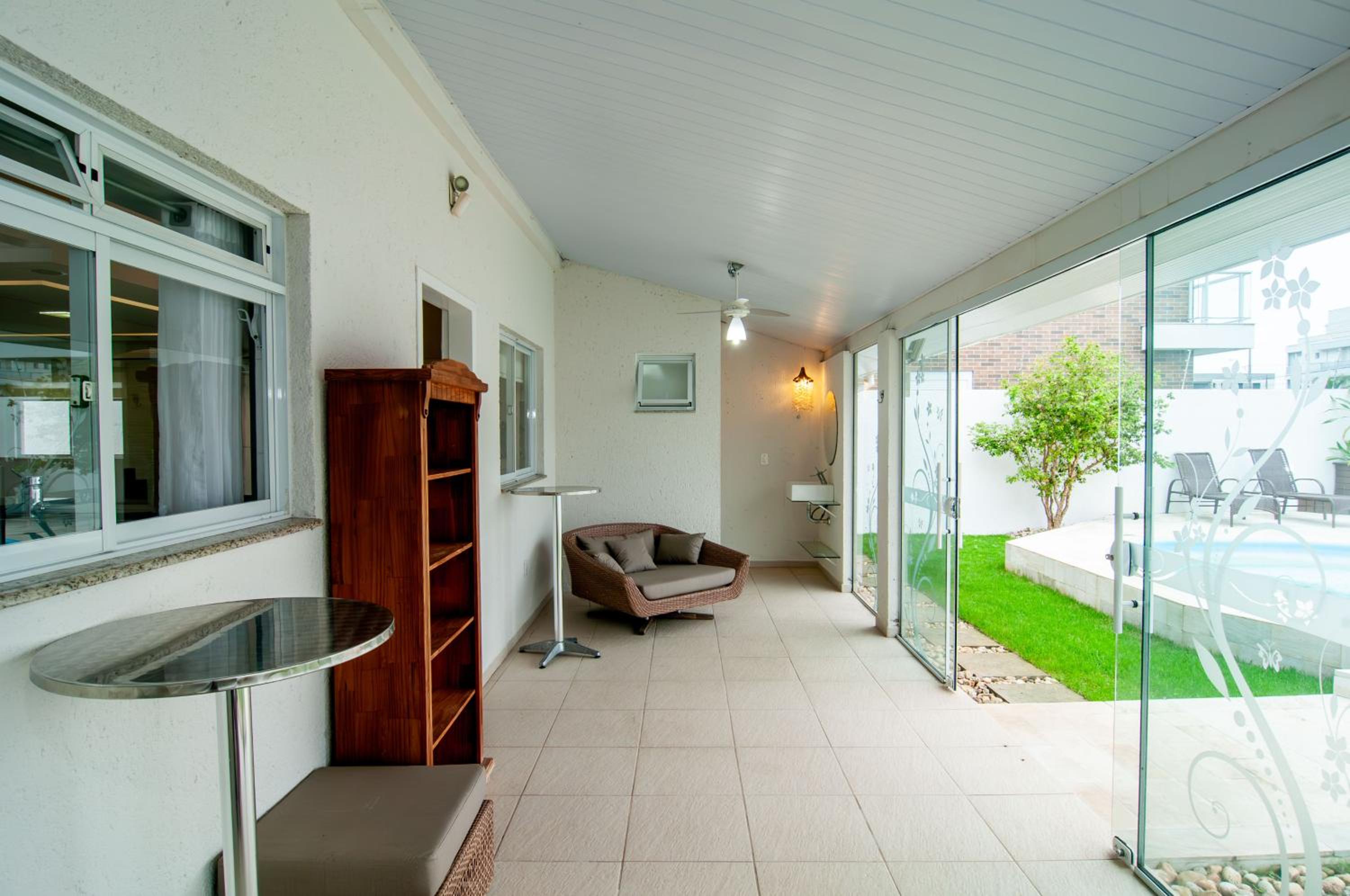 Alto Padrão c/ Piscina Privativa, Ingleses RW0052