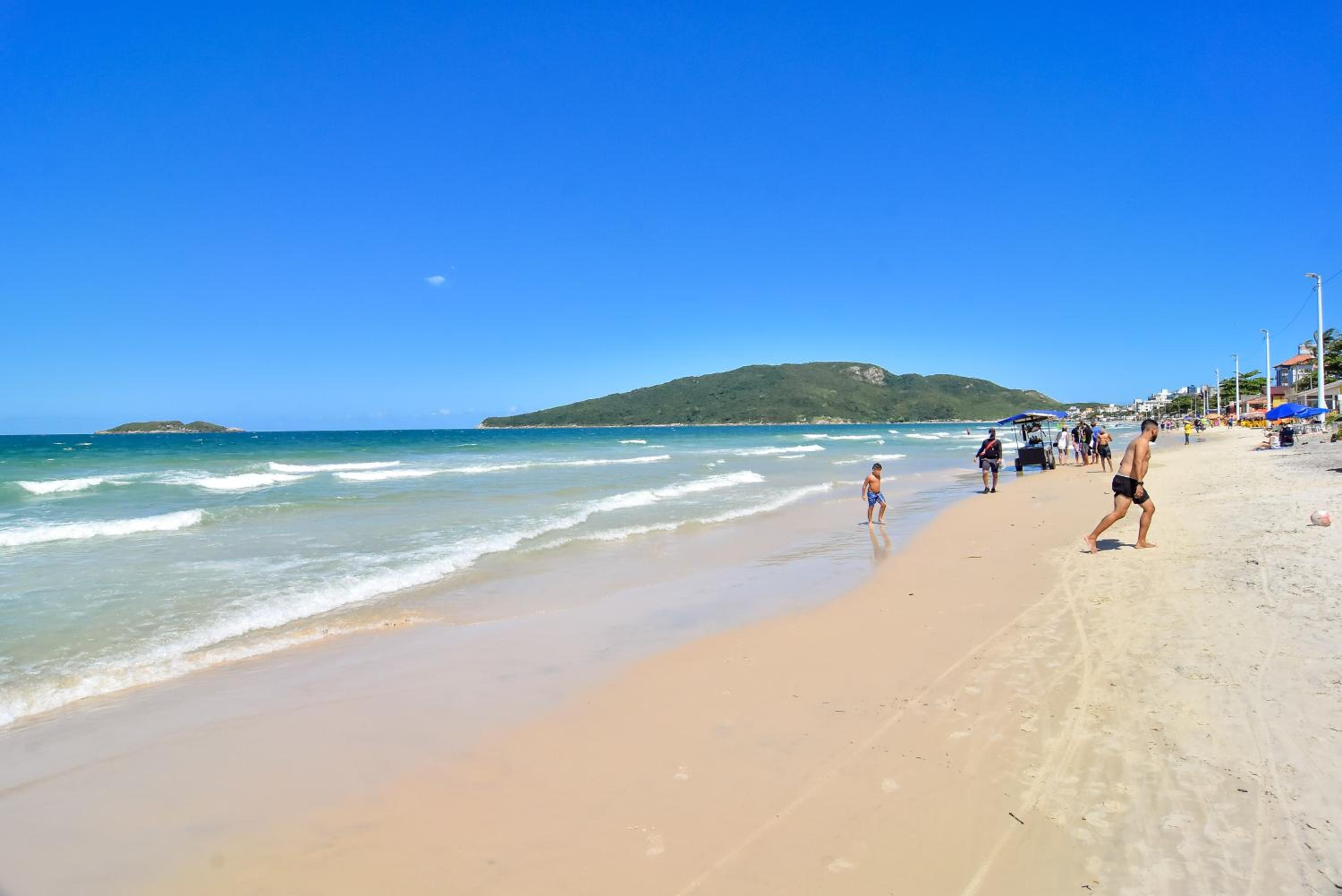 Quadra mar na Praia nos Ingleses P1991