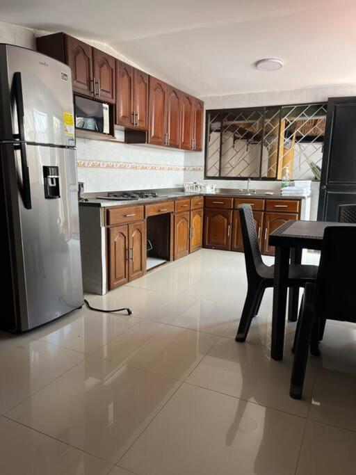 Alojamiento en casa amoblada Montería