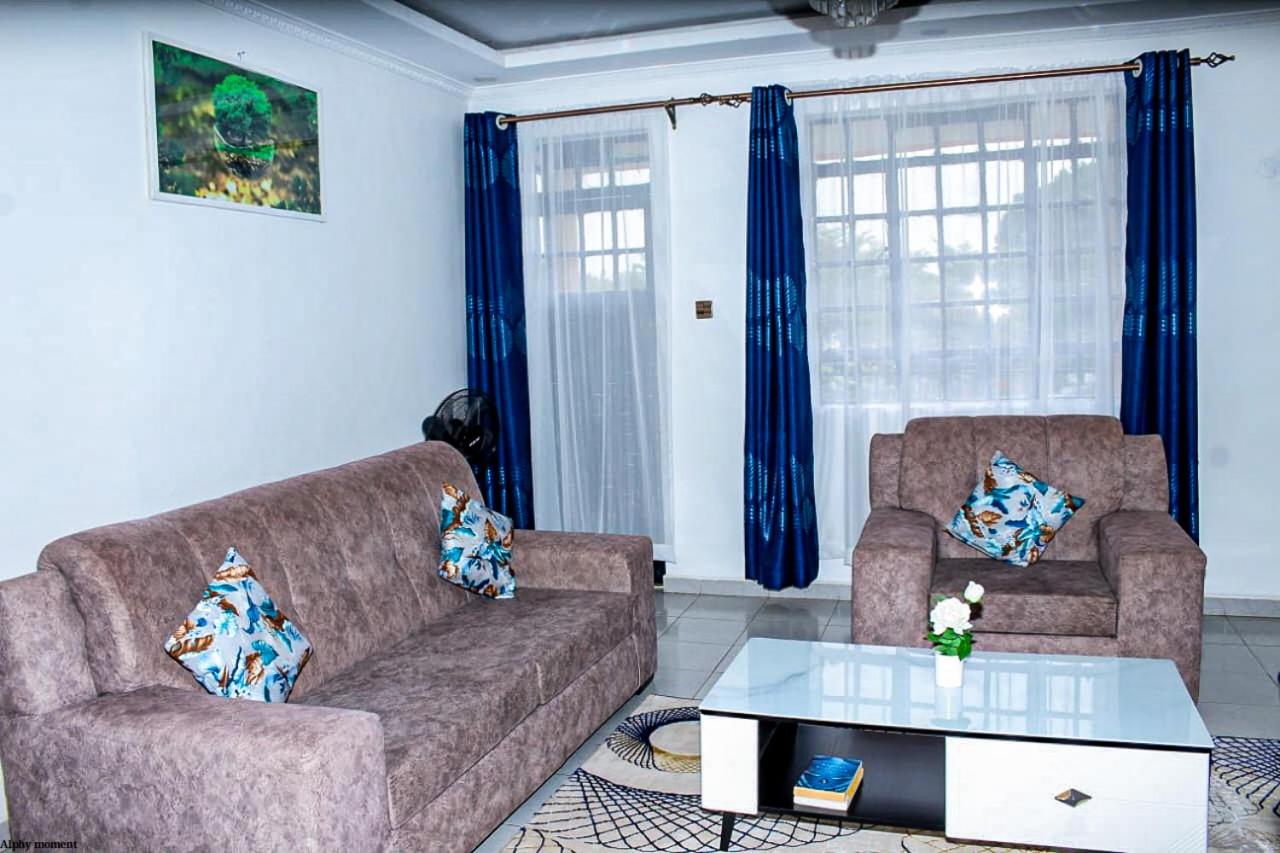 Modern 2 bedroom Apartment Near CBD, Kisumu International Airport, Malls & Lake Victoria