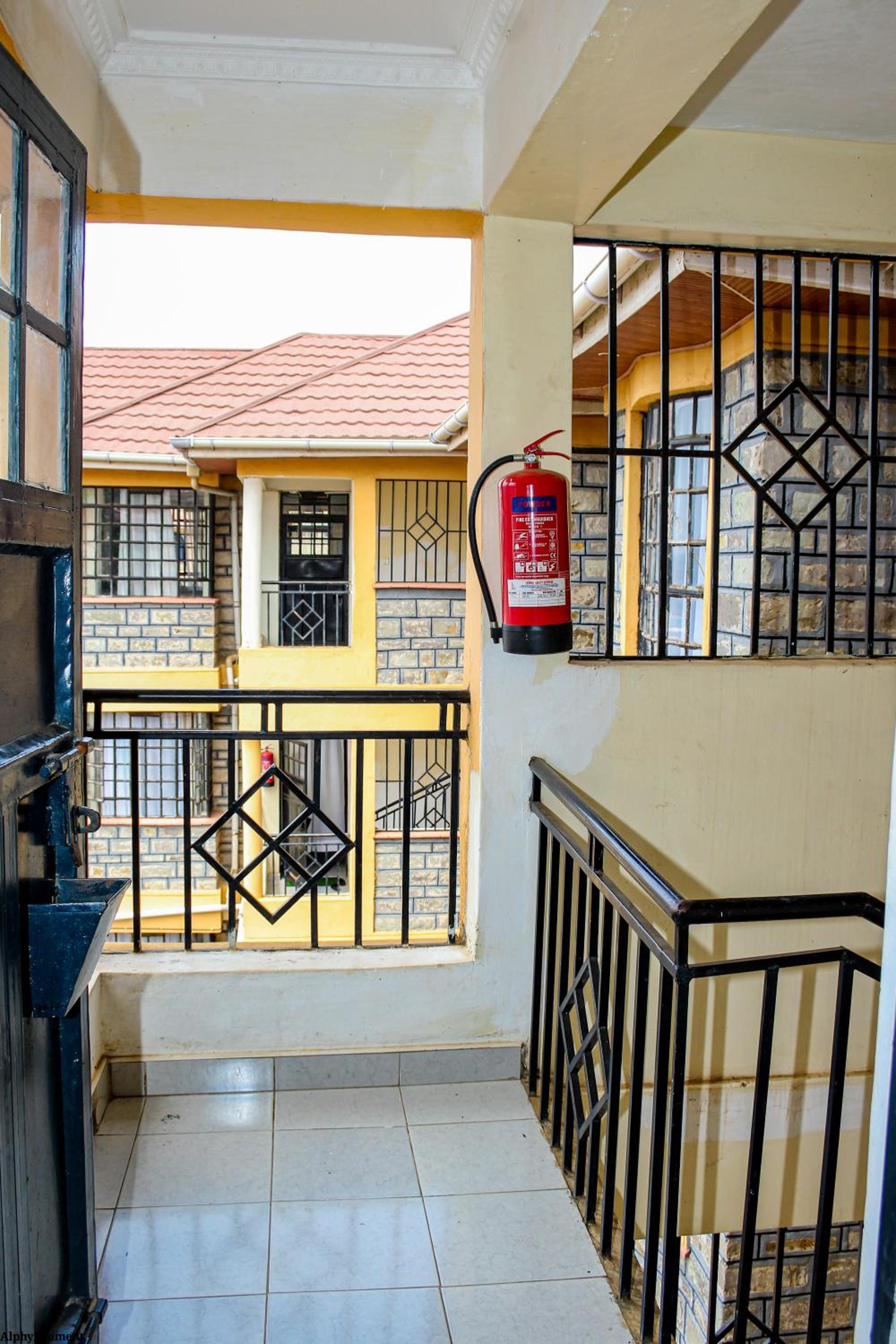 Modern 2 bedroom Apartment Near CBD, Kisumu International Airport, Malls & Lake Victoria