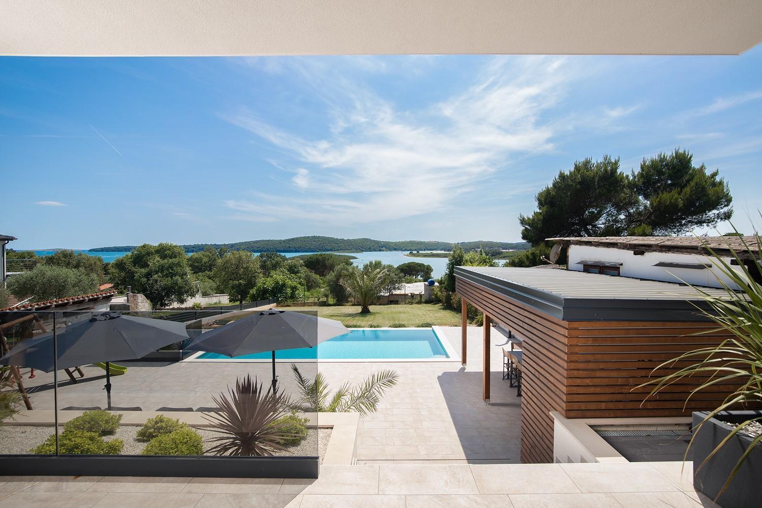 Villa Pergosa