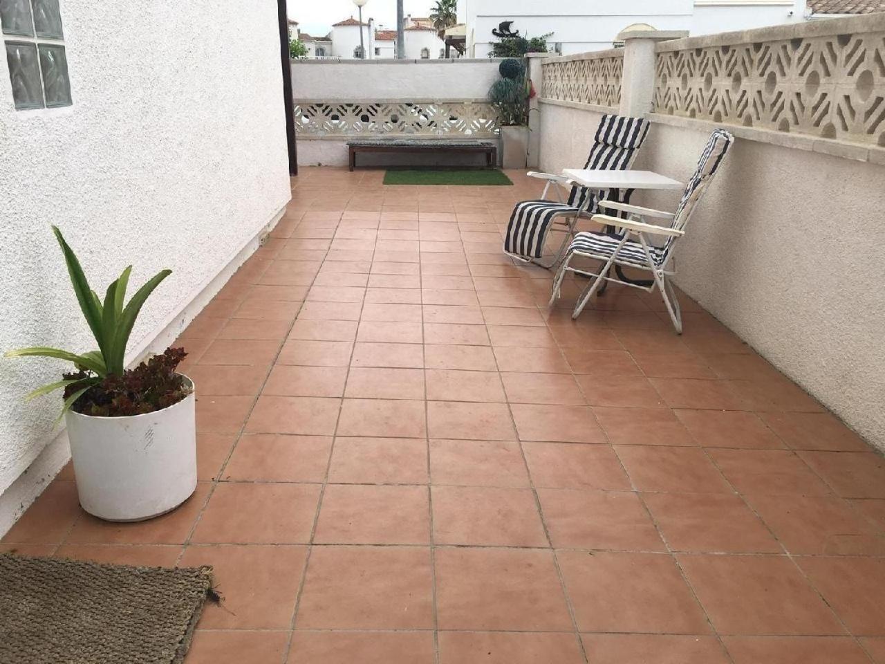 Ferienhaus in Empuriabrava mit Grill