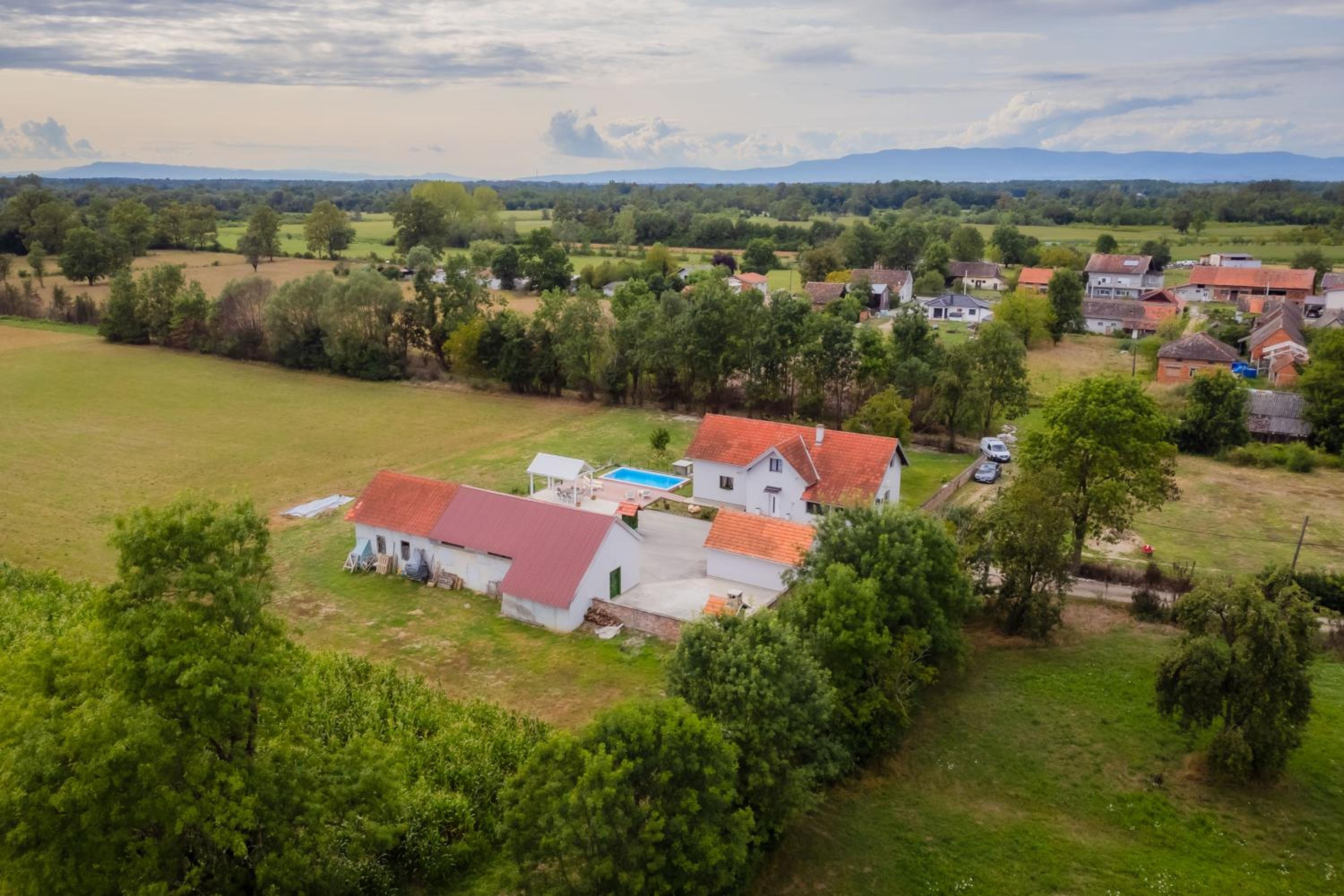 Green Oasis Estate with Private Pool and Backyard near Zagreb view 3