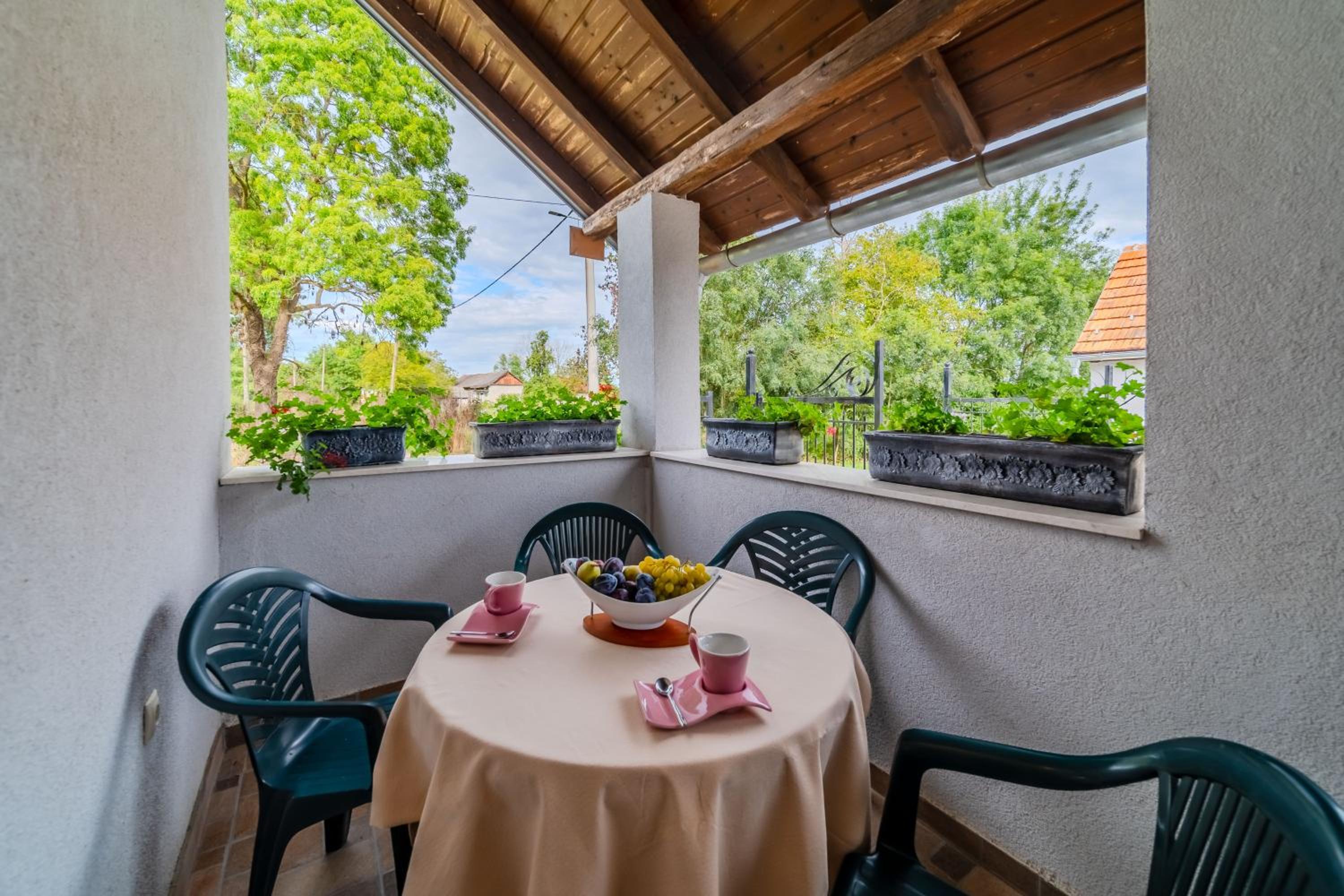 Green Oasis Estate with Private Pool and Backyard near Zagreb view 4