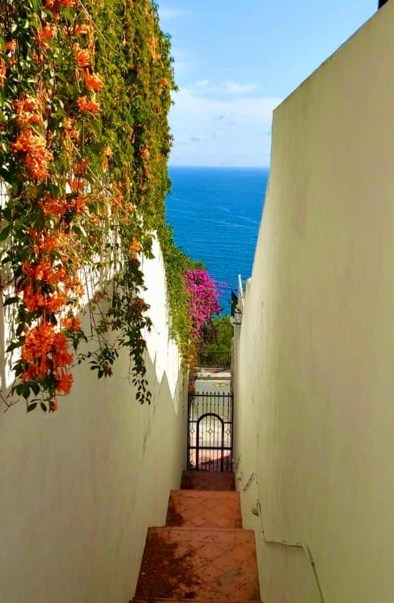 Casa Azgard - Mediterranean Views