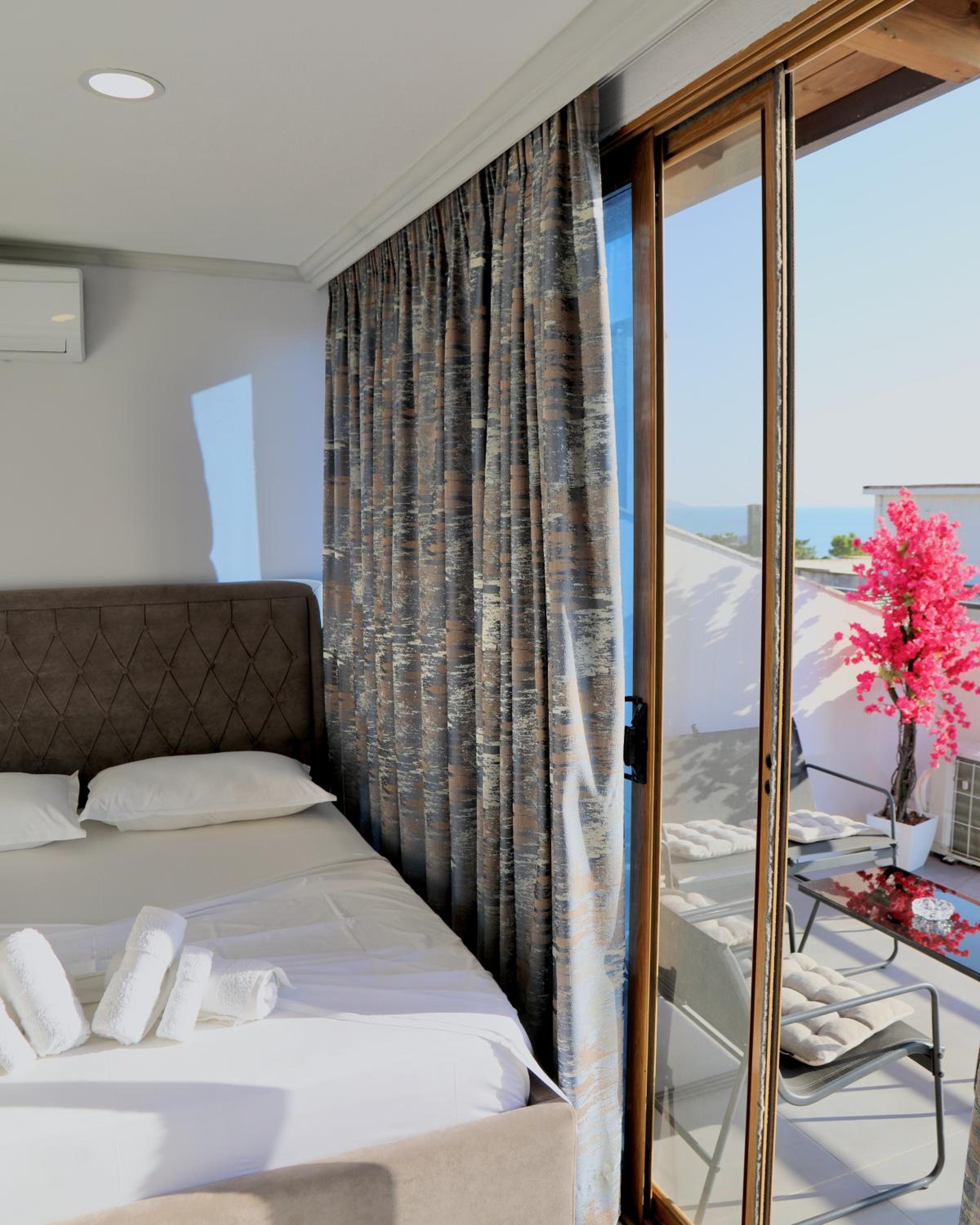 Sea View Apartments