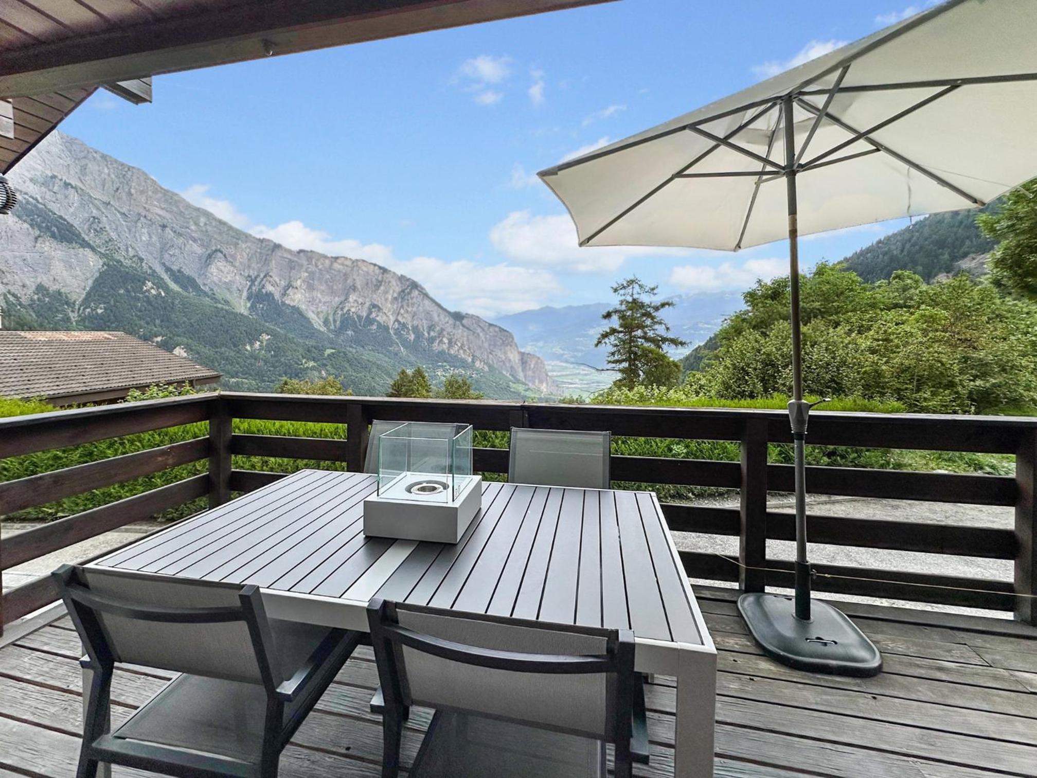 Chalet Ardoise - Nature Paradise - Swiss Alps