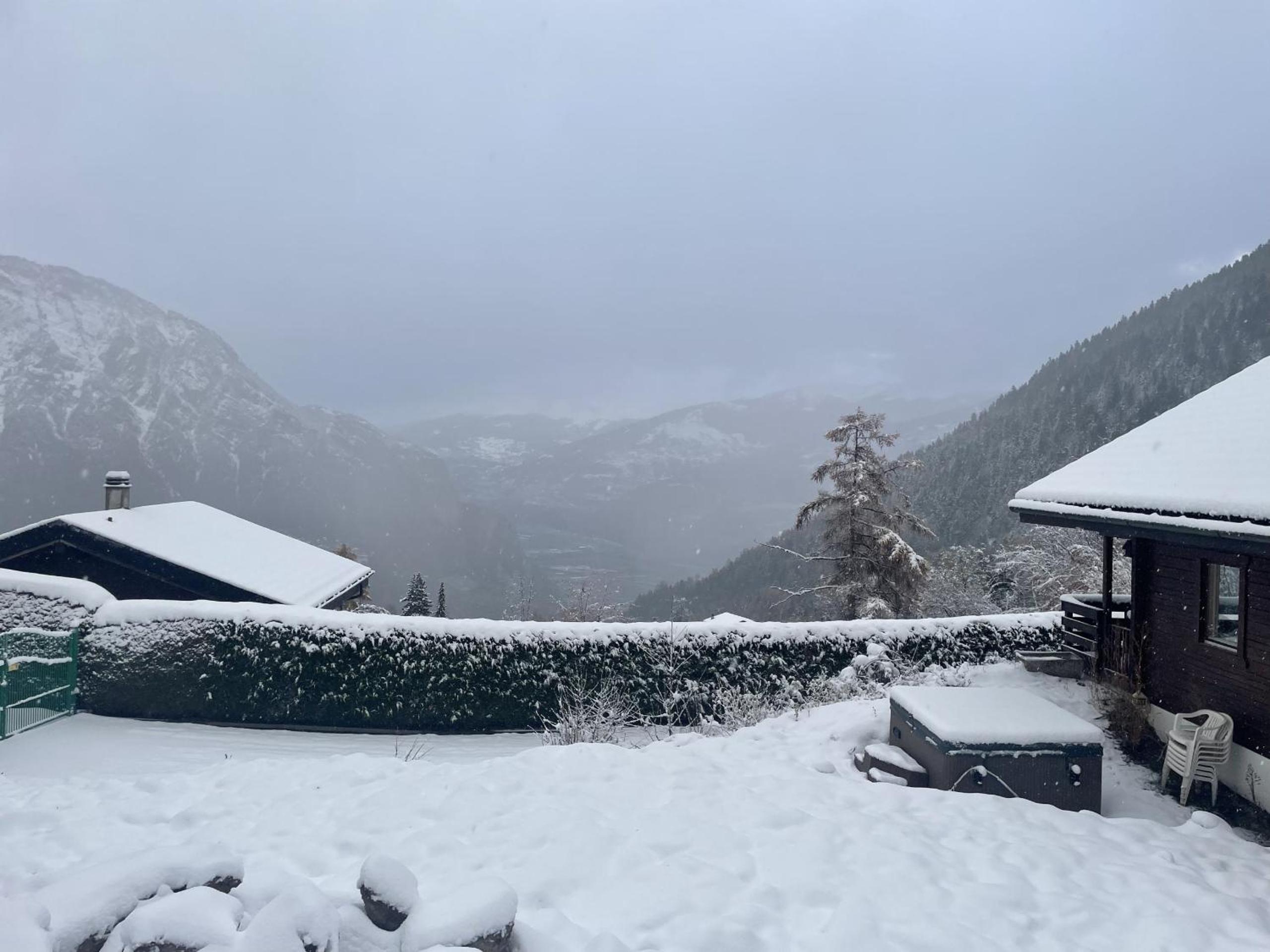 Chalet Ardoise - Nature Paradise - Swiss Alps