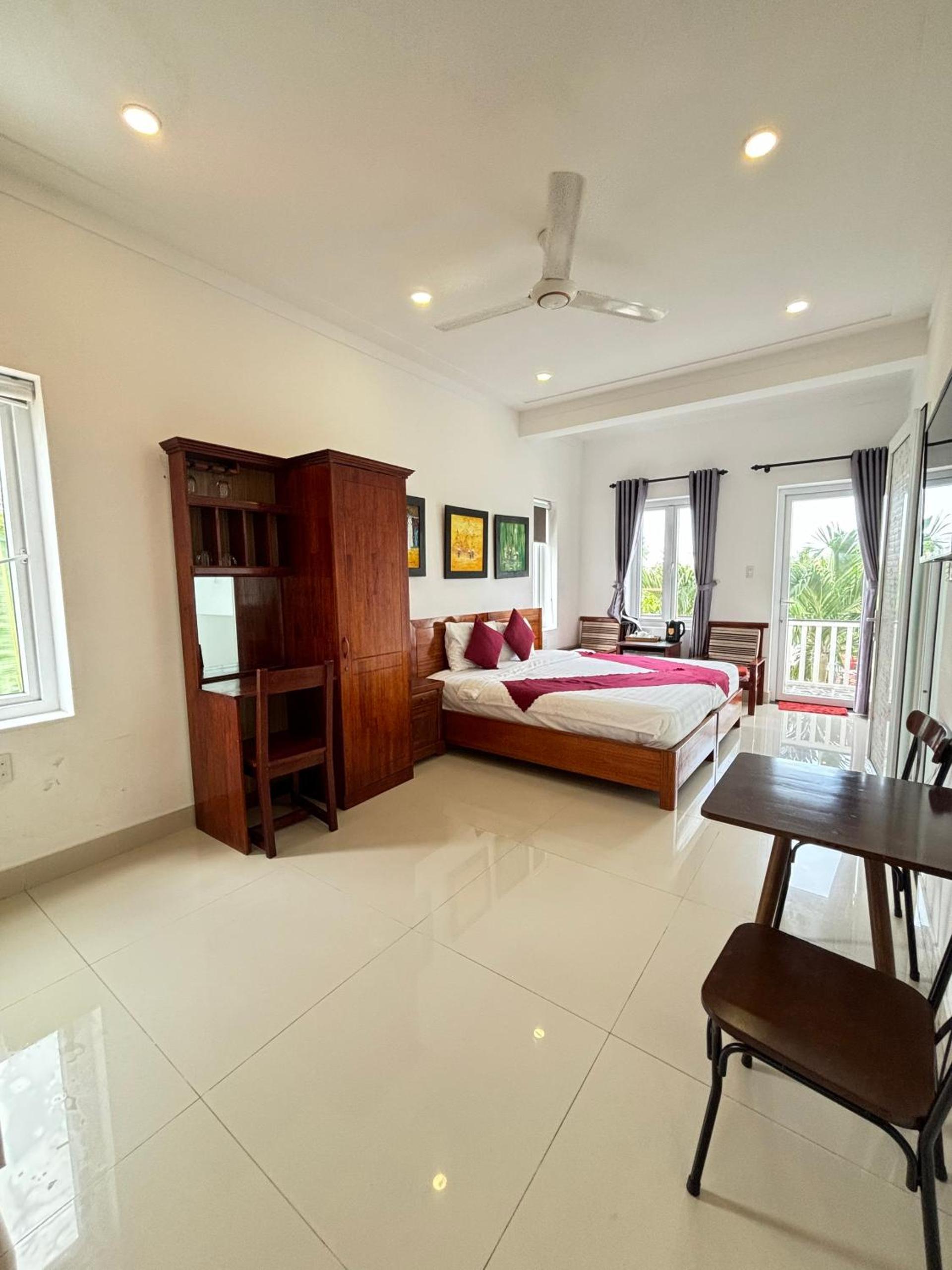 Red House Homestay - Villa