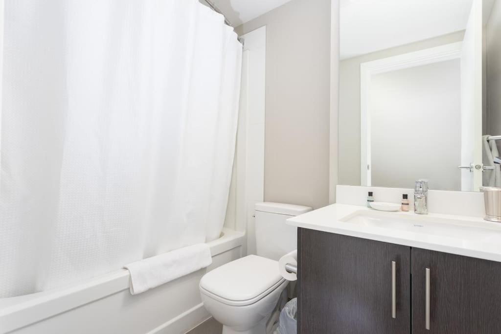 Hendrix Luxury Apartments by Corporate Stays