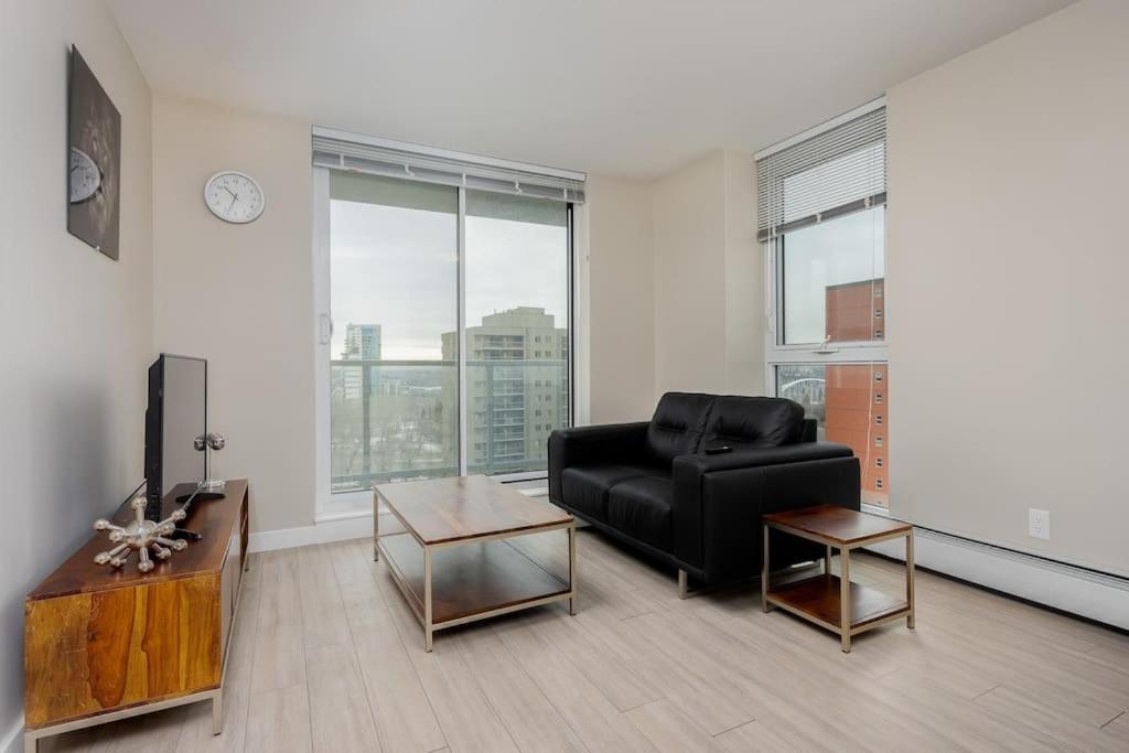Hendrix Luxury Apartments by Corporate Stays