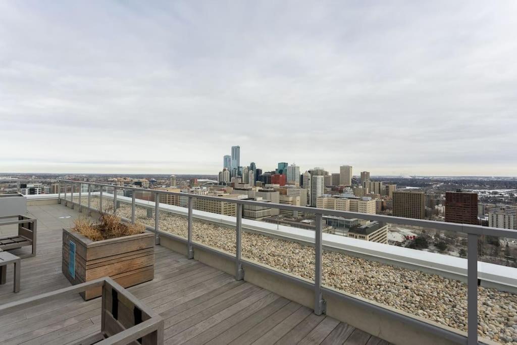 Hendrix Luxury Apartments by Corporate Stays