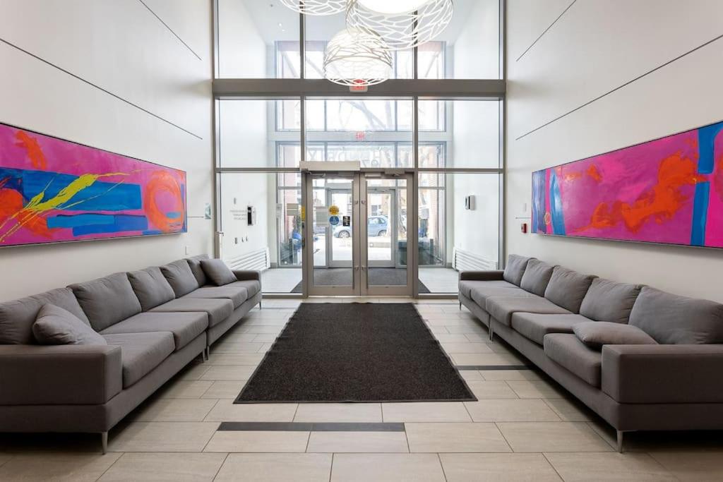 Hendrix Luxury Apartments by Corporate Stays