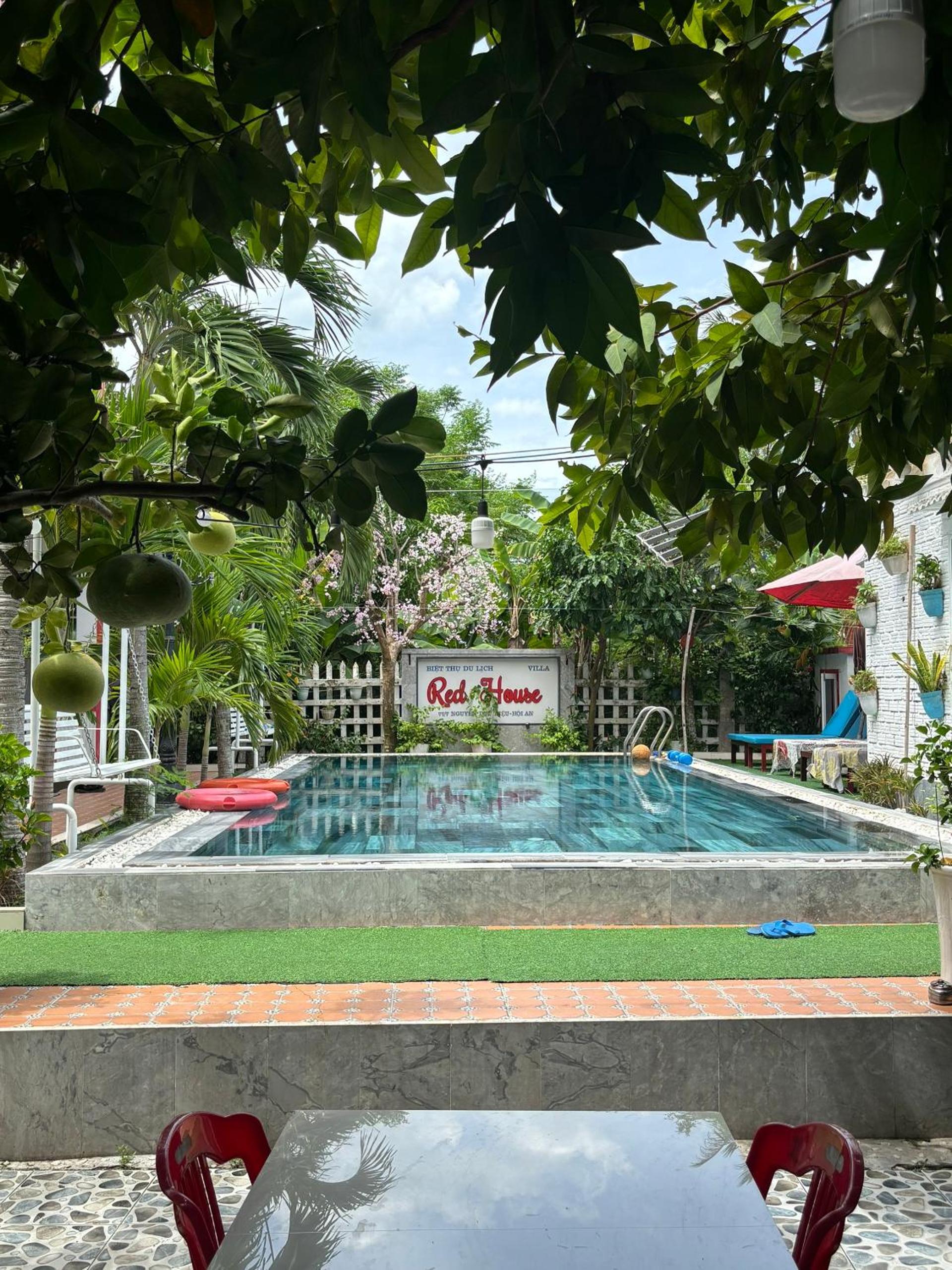 Red House Homestay - Villa