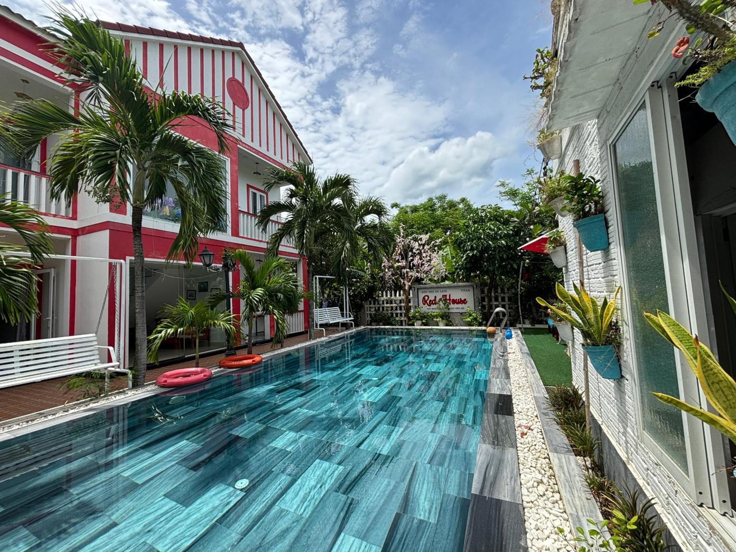 Red House Homestay - Villa