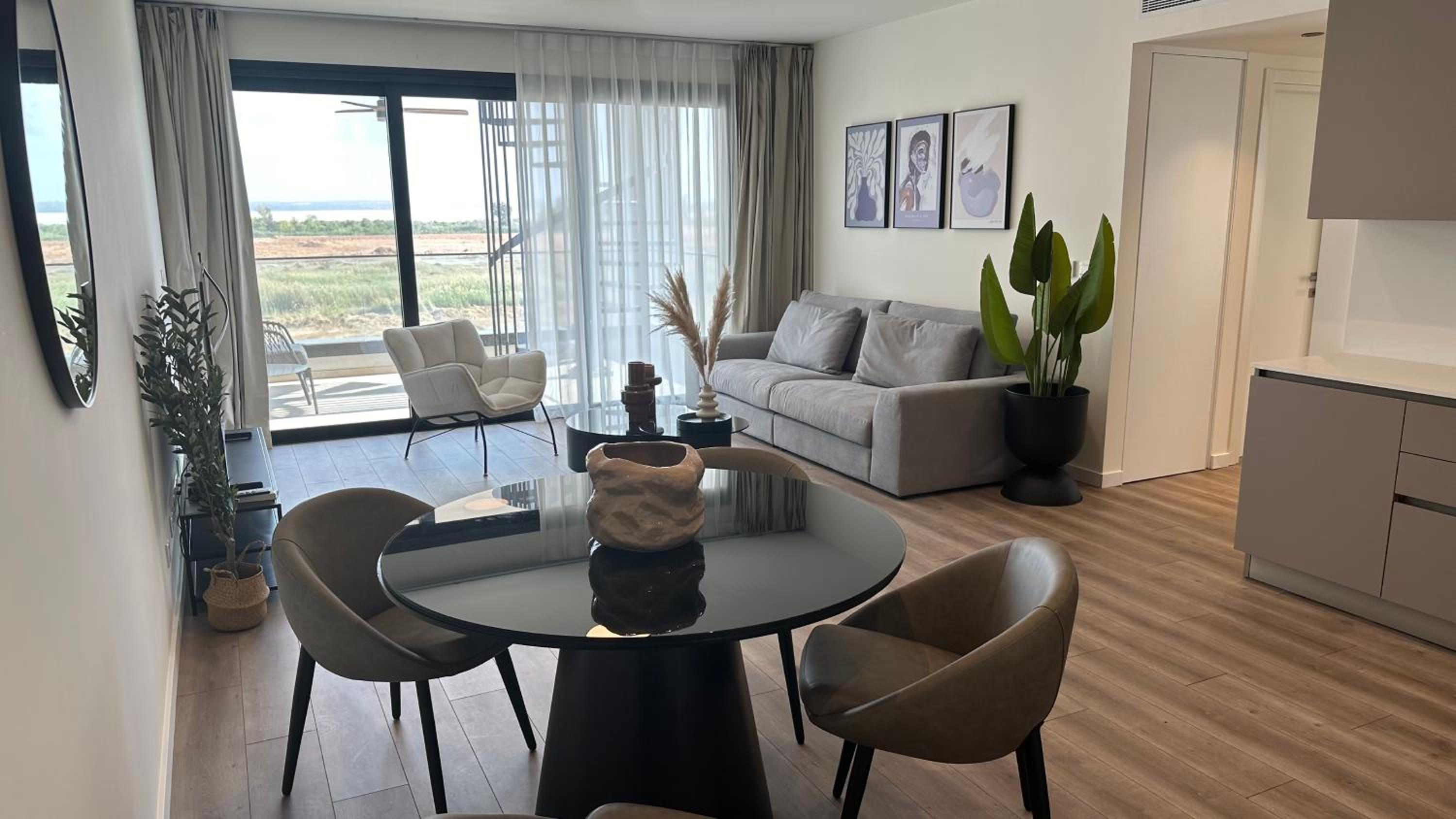 Sunset Gardens - Holiday Apartments
